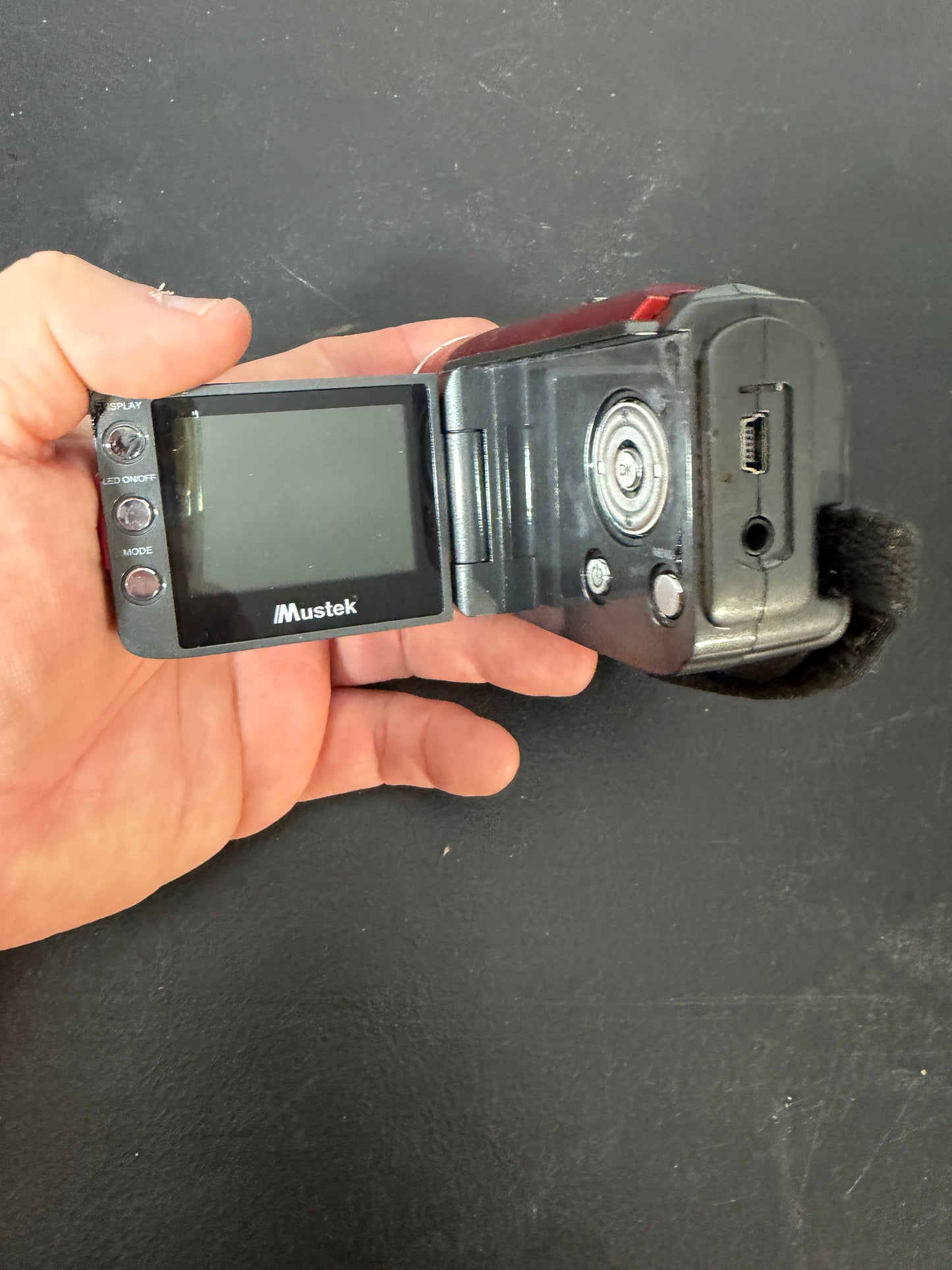 Mustek DV526L Handheld Digital Camcorder - photo 4