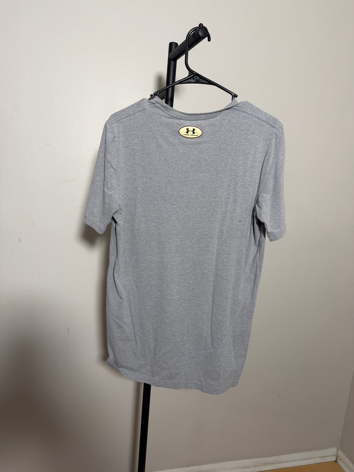 Under Armour Iron Paradise T-Shirt Size SM/PCH - photo 3