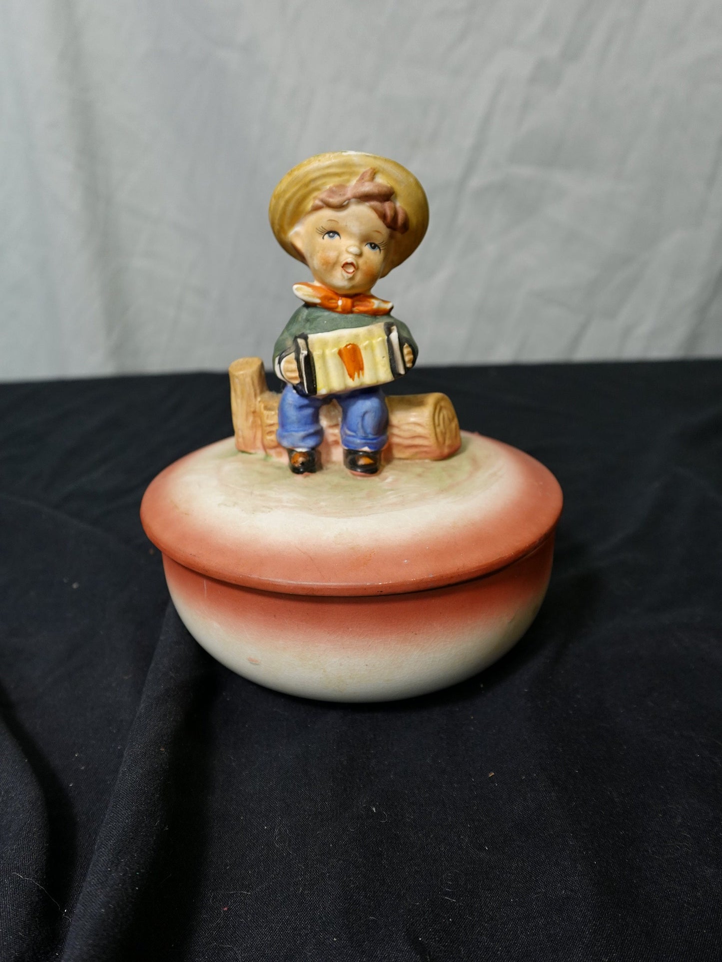 Vintage Porcelain Trinket Box