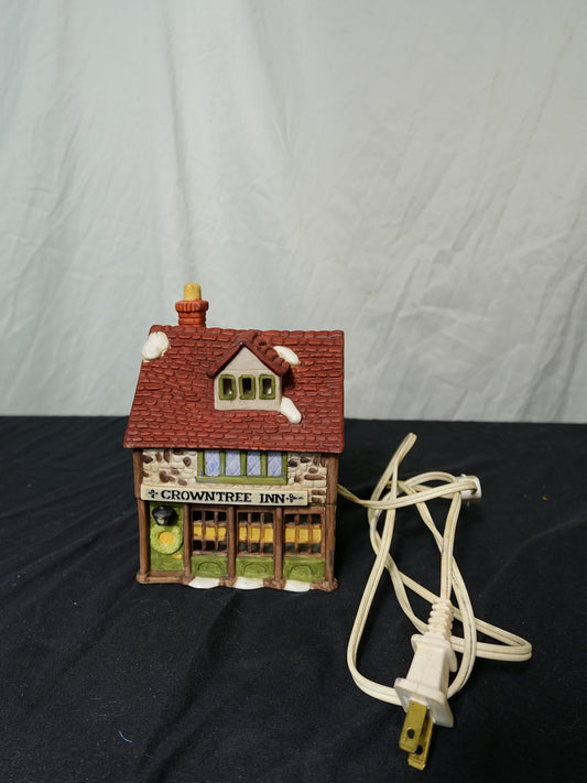 Dept 56 Dickens Village Crowntree Inn 1984 Lighted Building