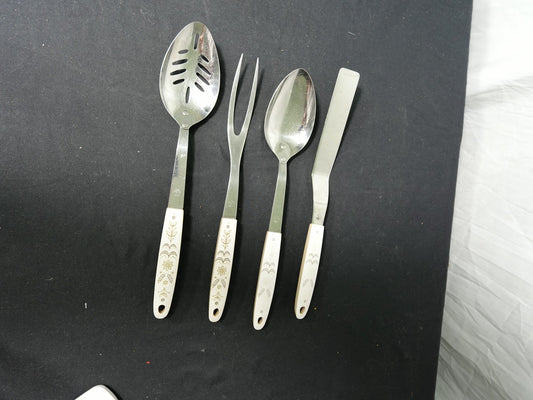 Vintage Flint Wheat Arrowhead Stainless Serving Utensils Set