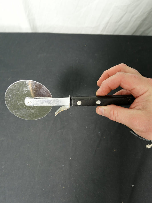 Stainless Steel Pizza Cutter with Black Handle