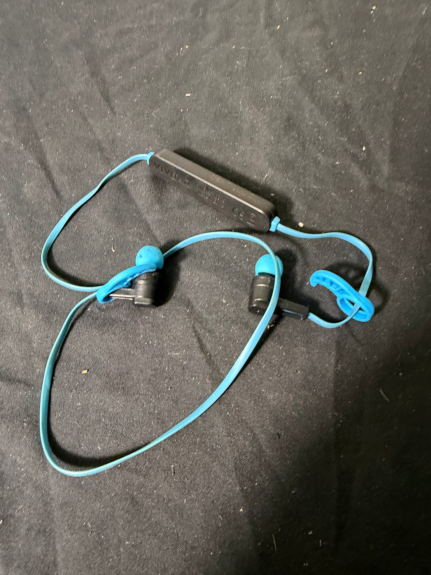 Vivitar Bluetooth Earbuds with Microphone