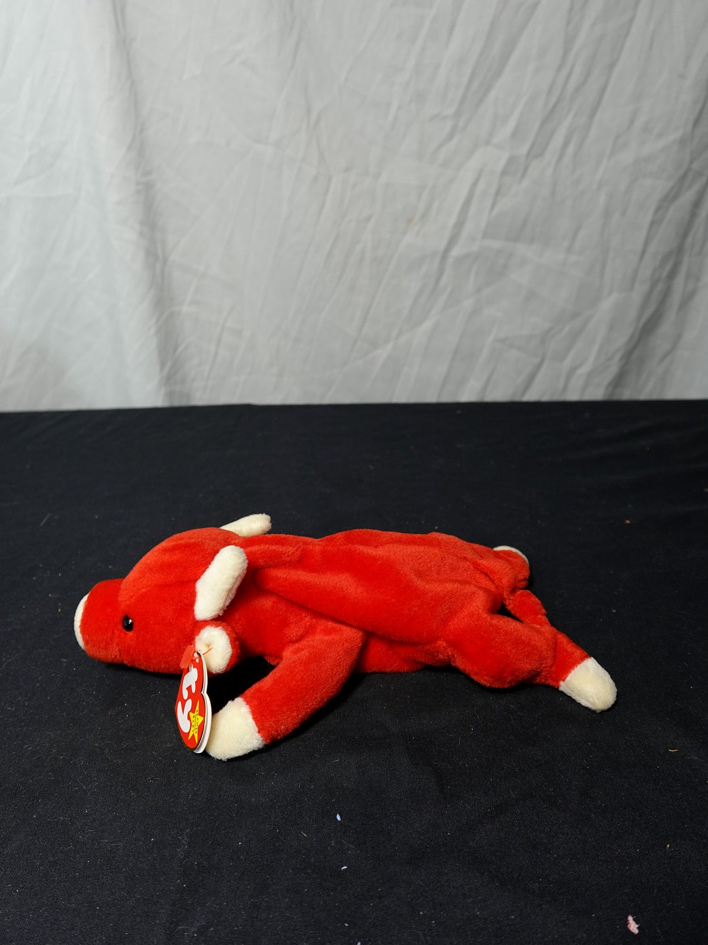 Ty Beanie Baby Snort Red Bull Plush Toy