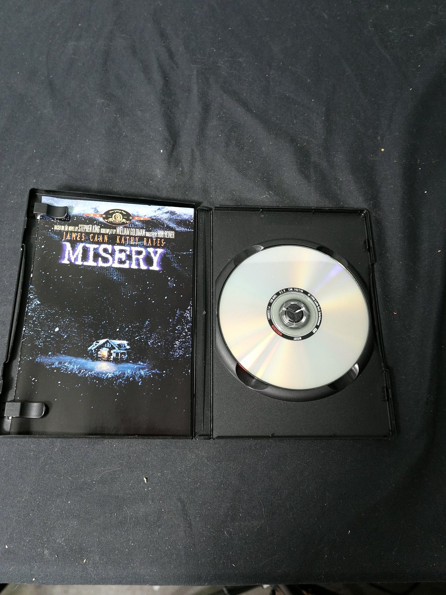 Vintage 1990 MGM MISERY DVD