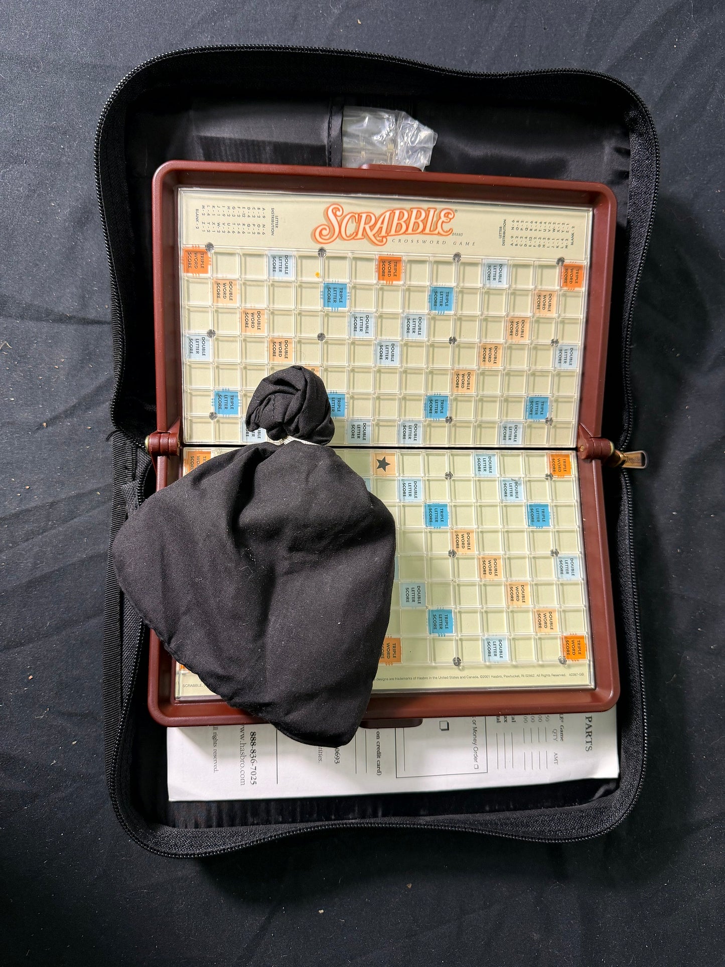Hasbro Scrabble Folio Edition Travel Game with Zipper Case