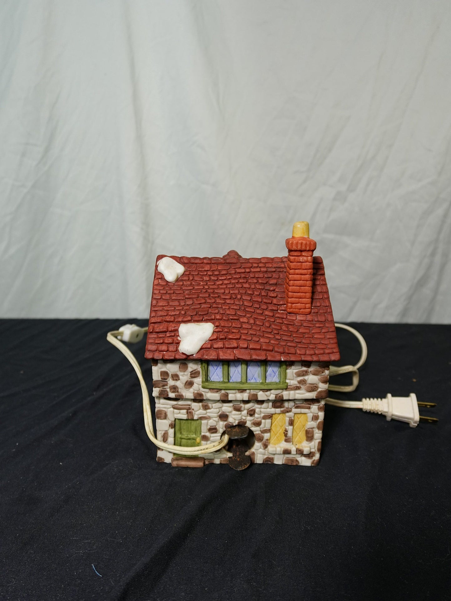 Dept 56 Dickens Village Crowntree Inn 1984 Lighted Building