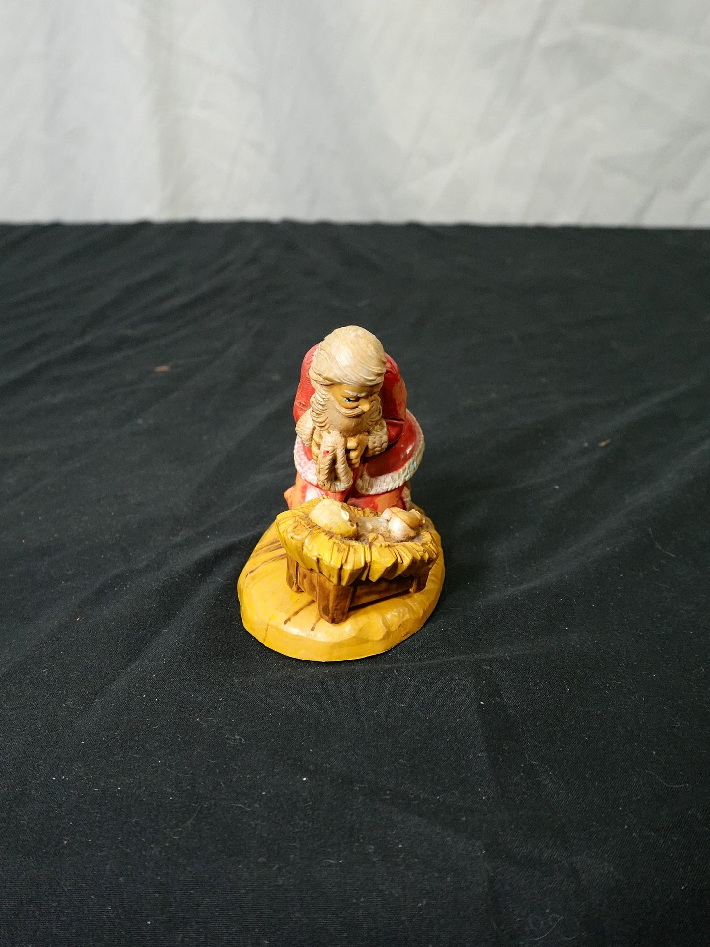 Vintage Fontanini Kneeling Santa Figurine 1984 Italy