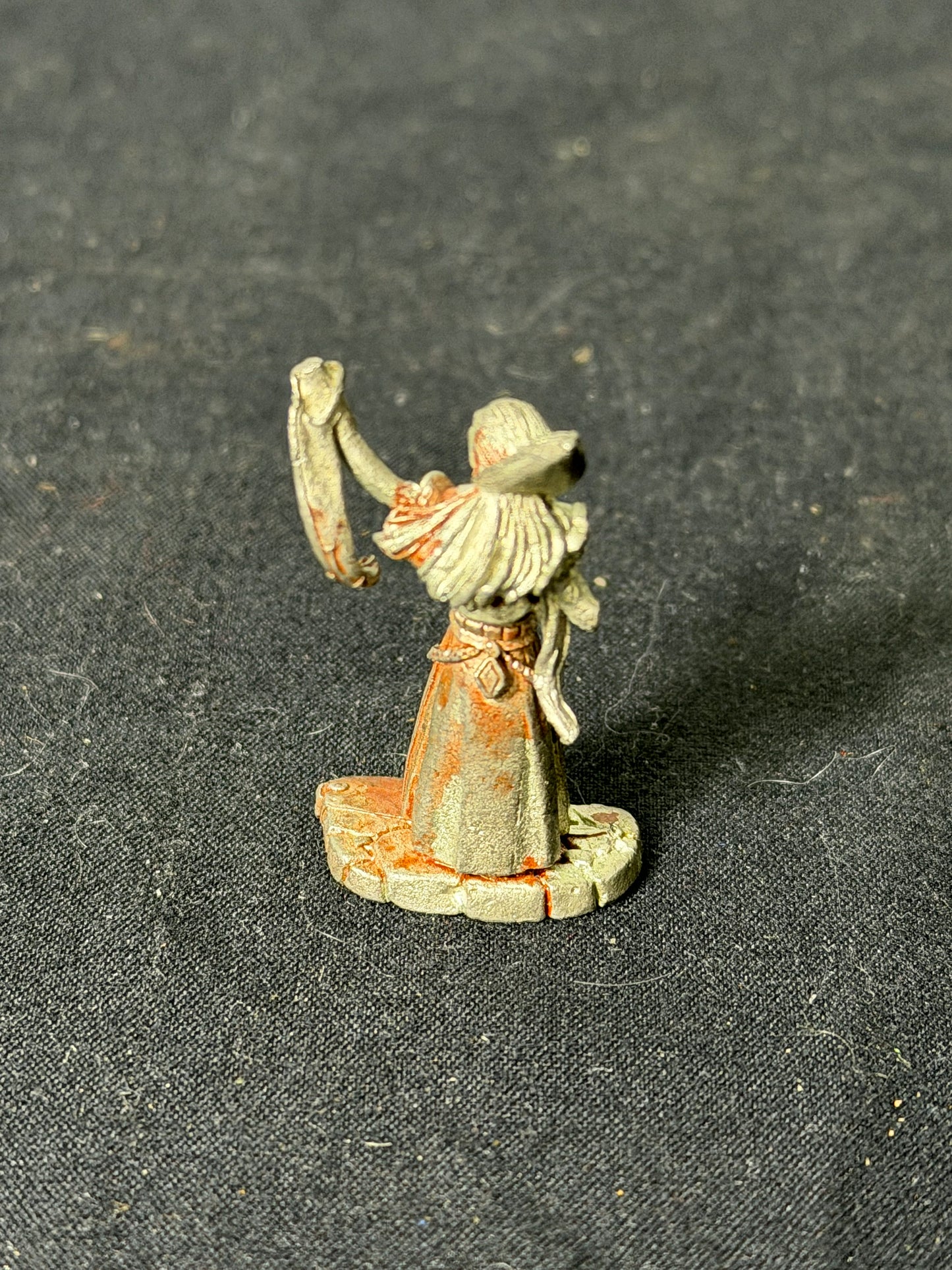 Rally 24 Miniature Figure
