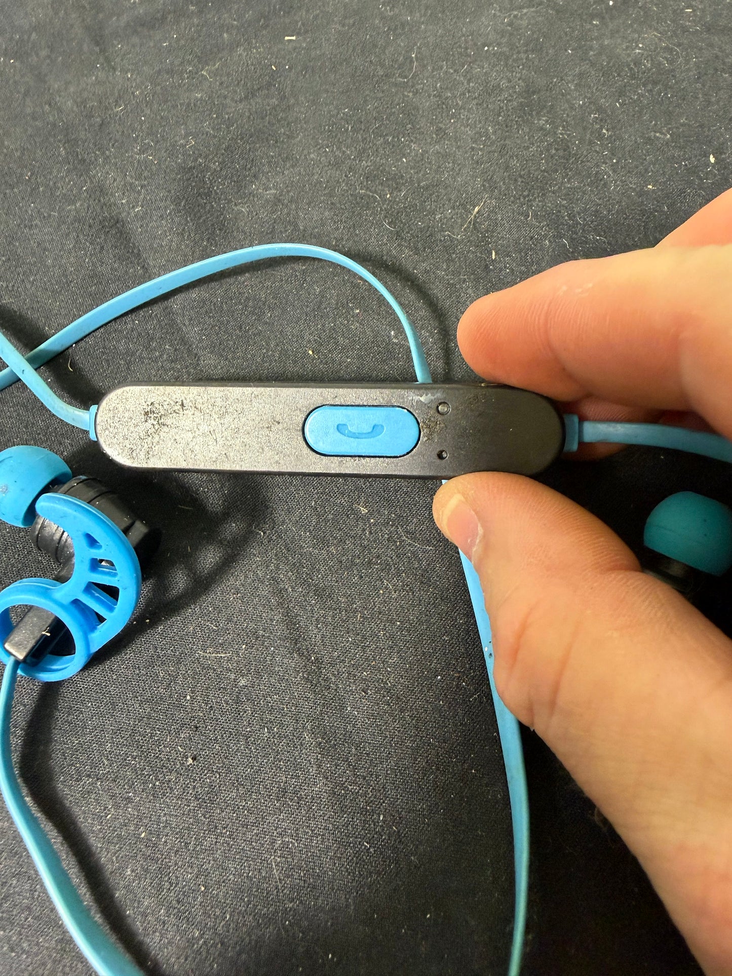 Vivitar Bluetooth Earbuds with Microphone