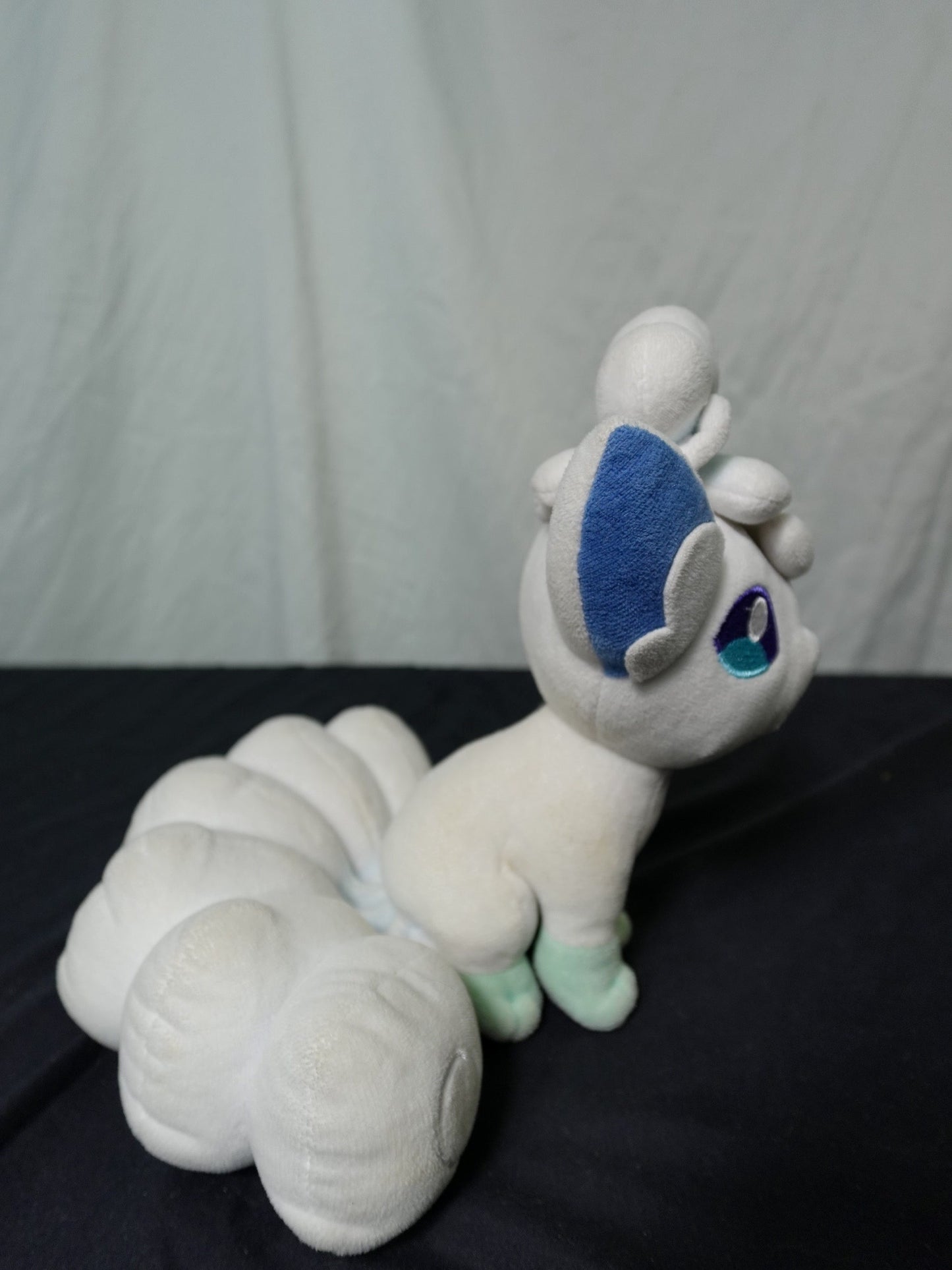 Pokemon Center Alolan Vulpix Plush Toy