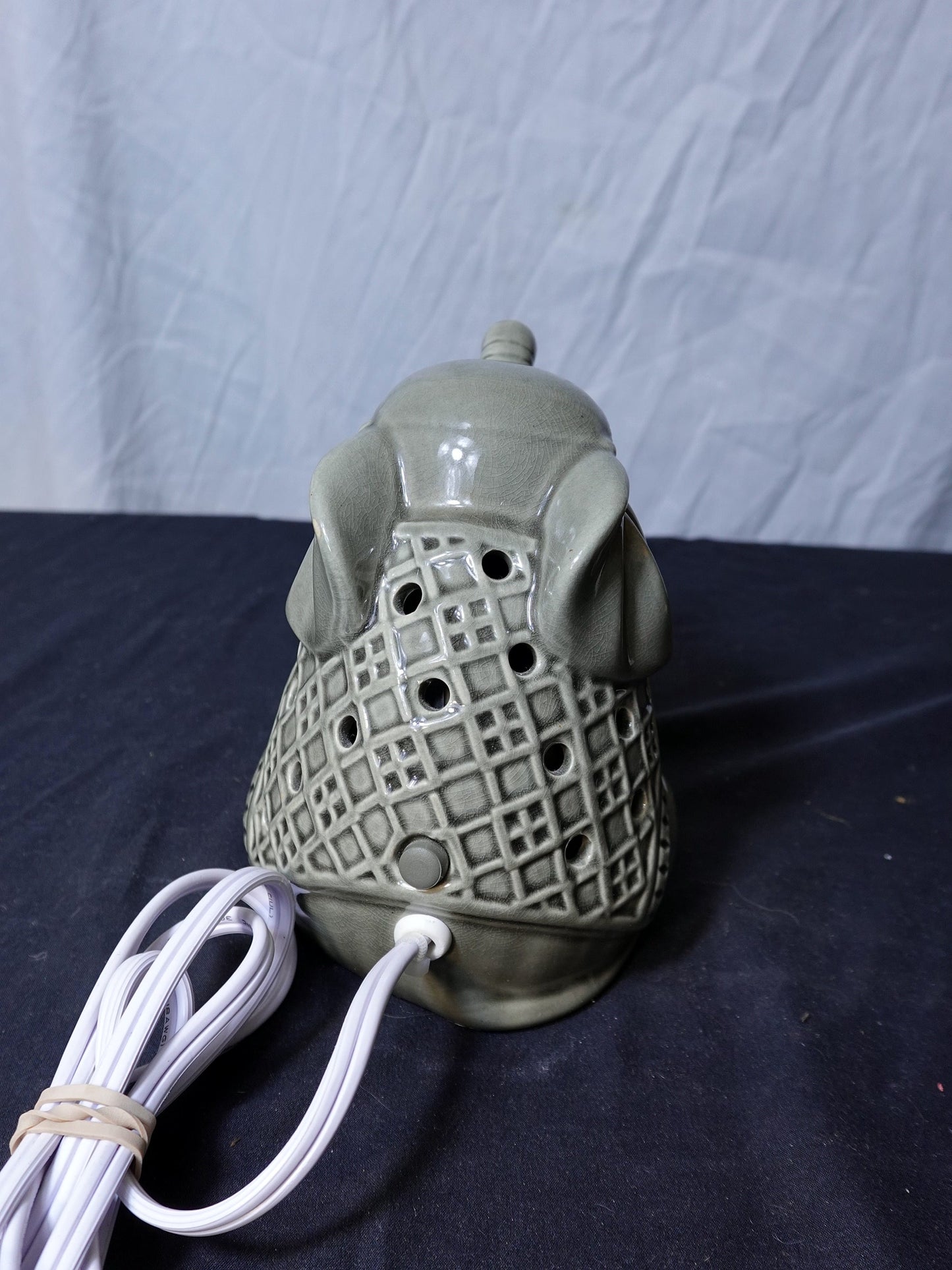 Ceramic Elephant Oil Warmer