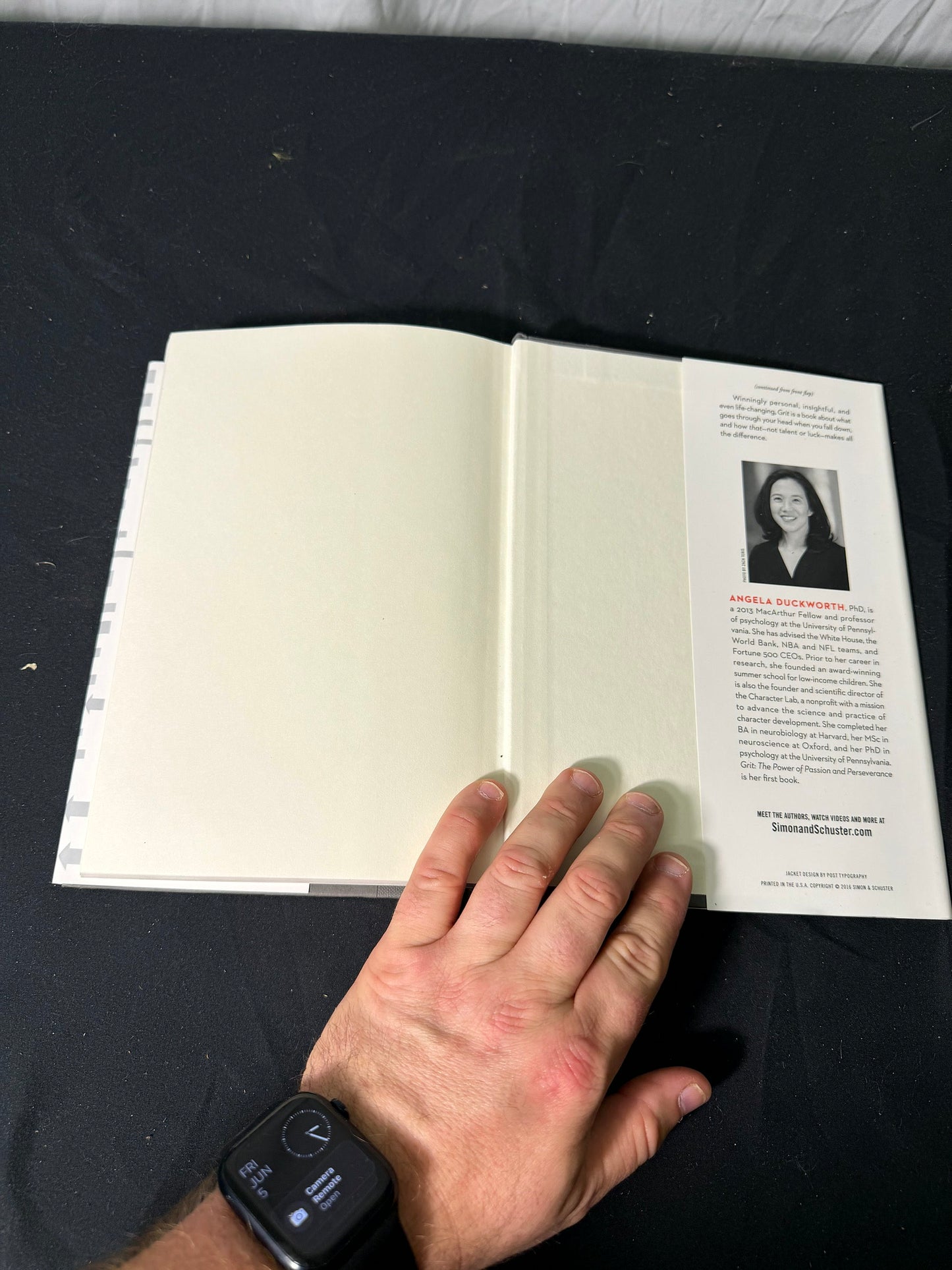 Scribner Grit: The Power of Passion and Perseverance by Paper Hardcover Book
