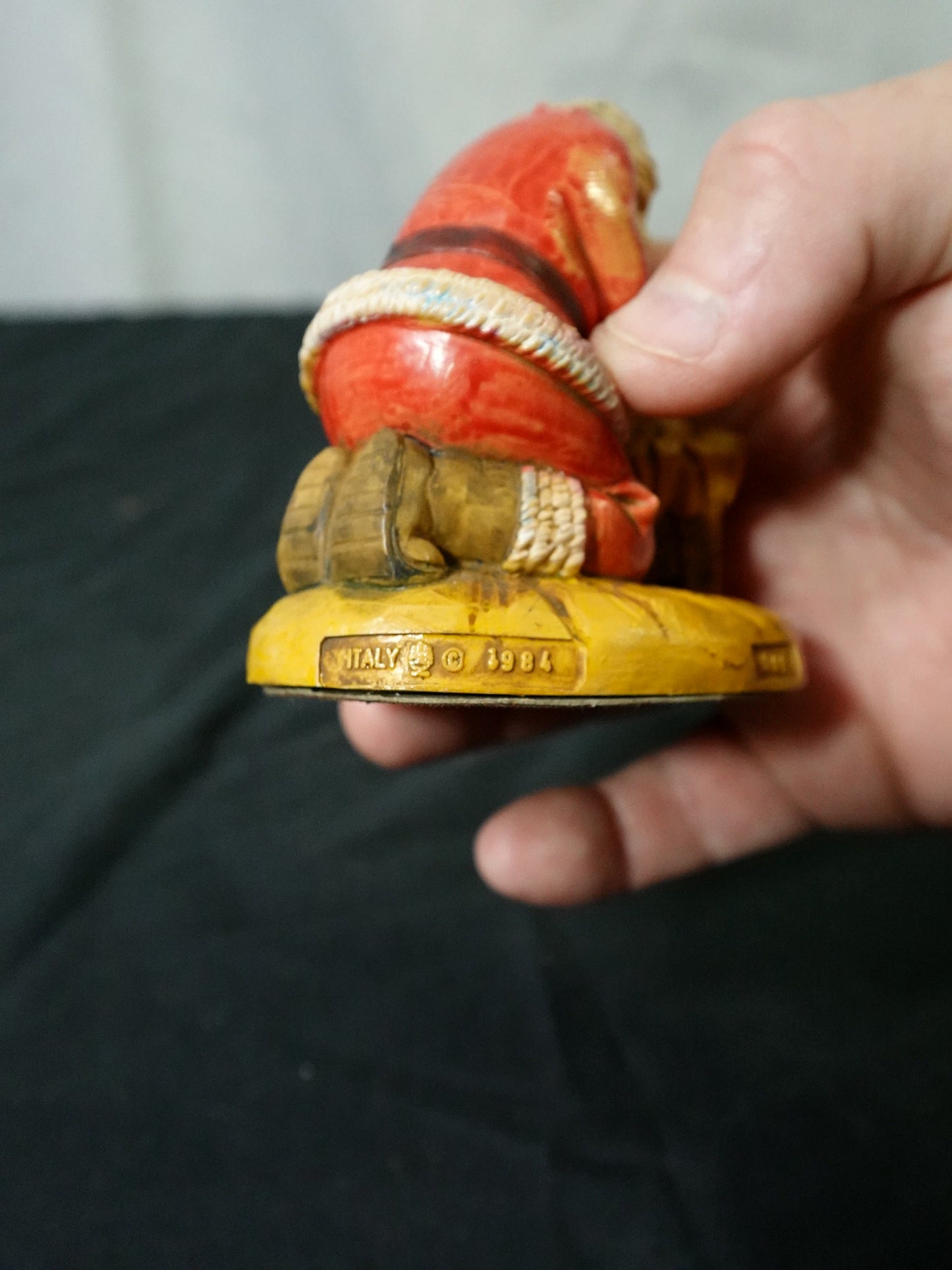 Vintage Fontanini Kneeling Santa Figurine 1984 Italy