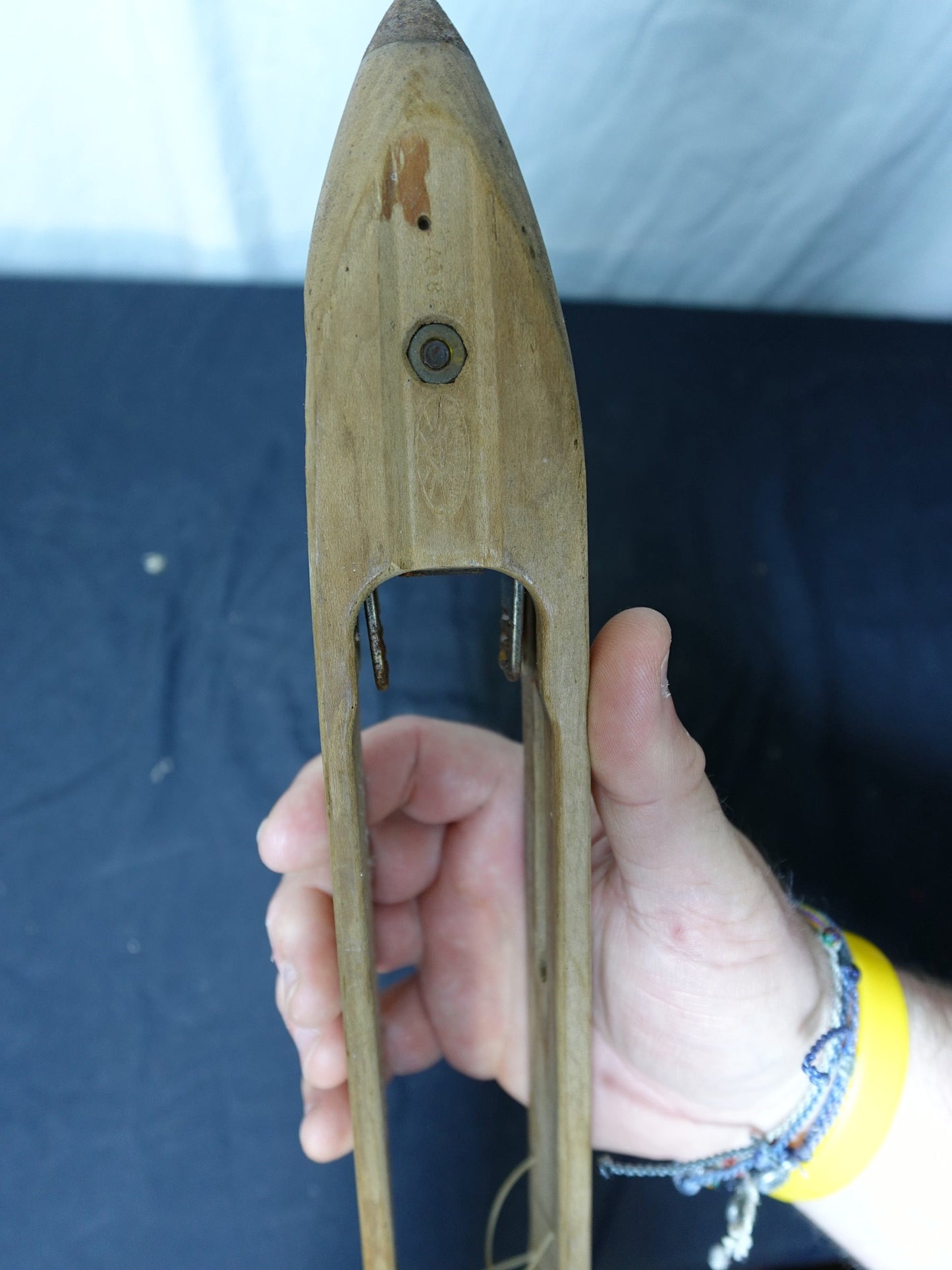 Wooden Weaving Shuttle with Metal Mechanism