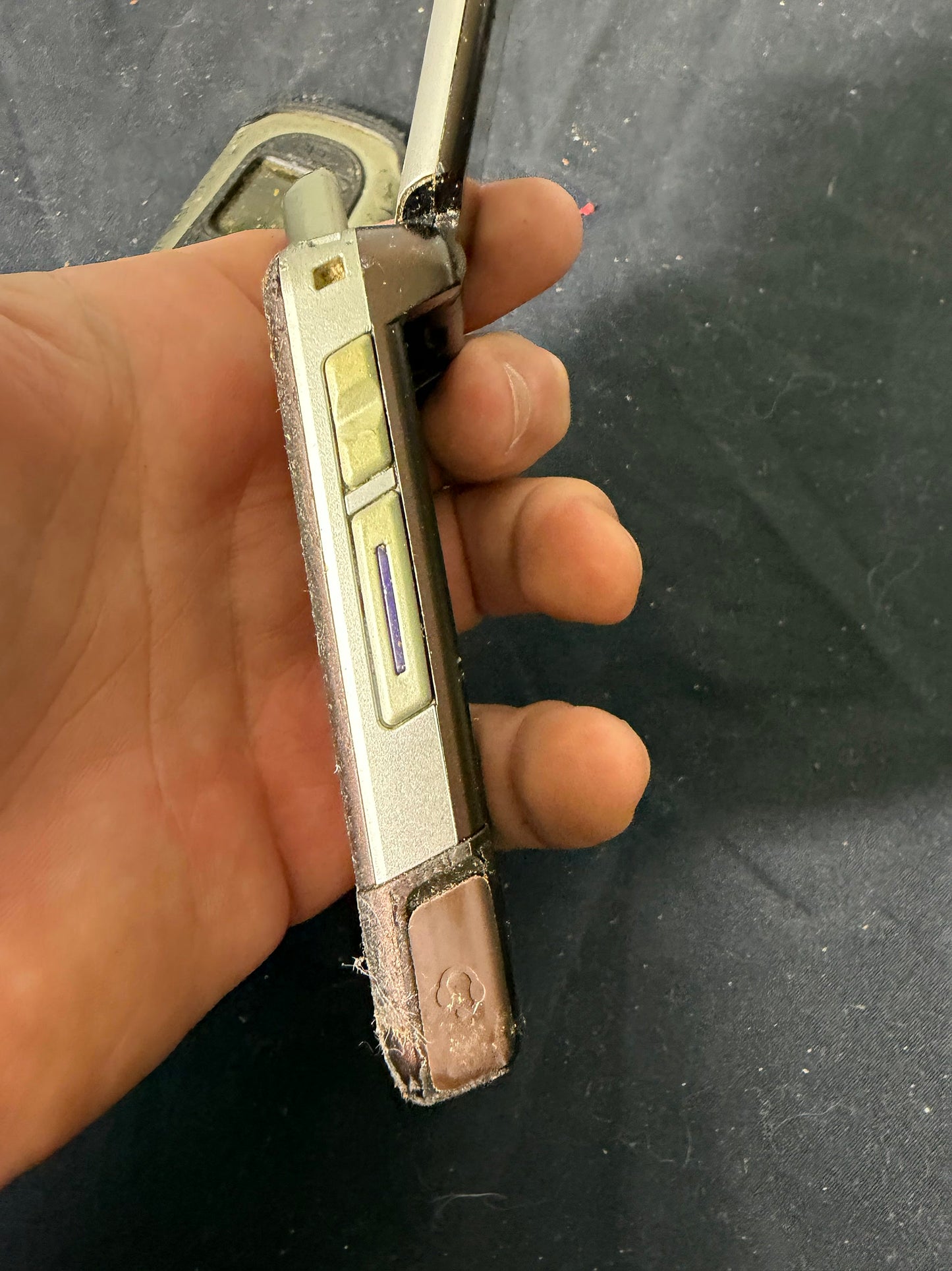 Motorola RAZR V3 Flip Phone with Case