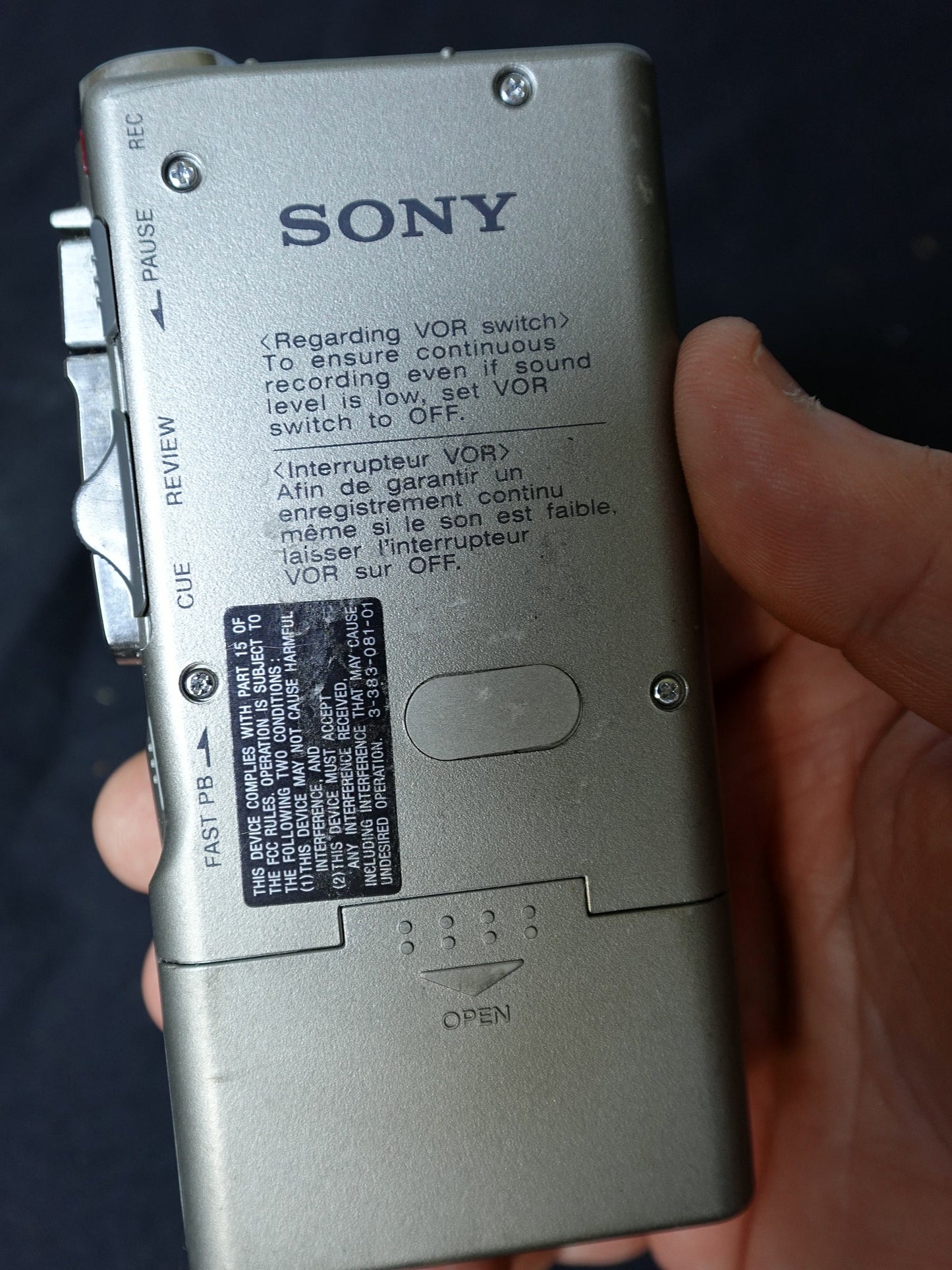 Sony Microcassette Recorder M-630V