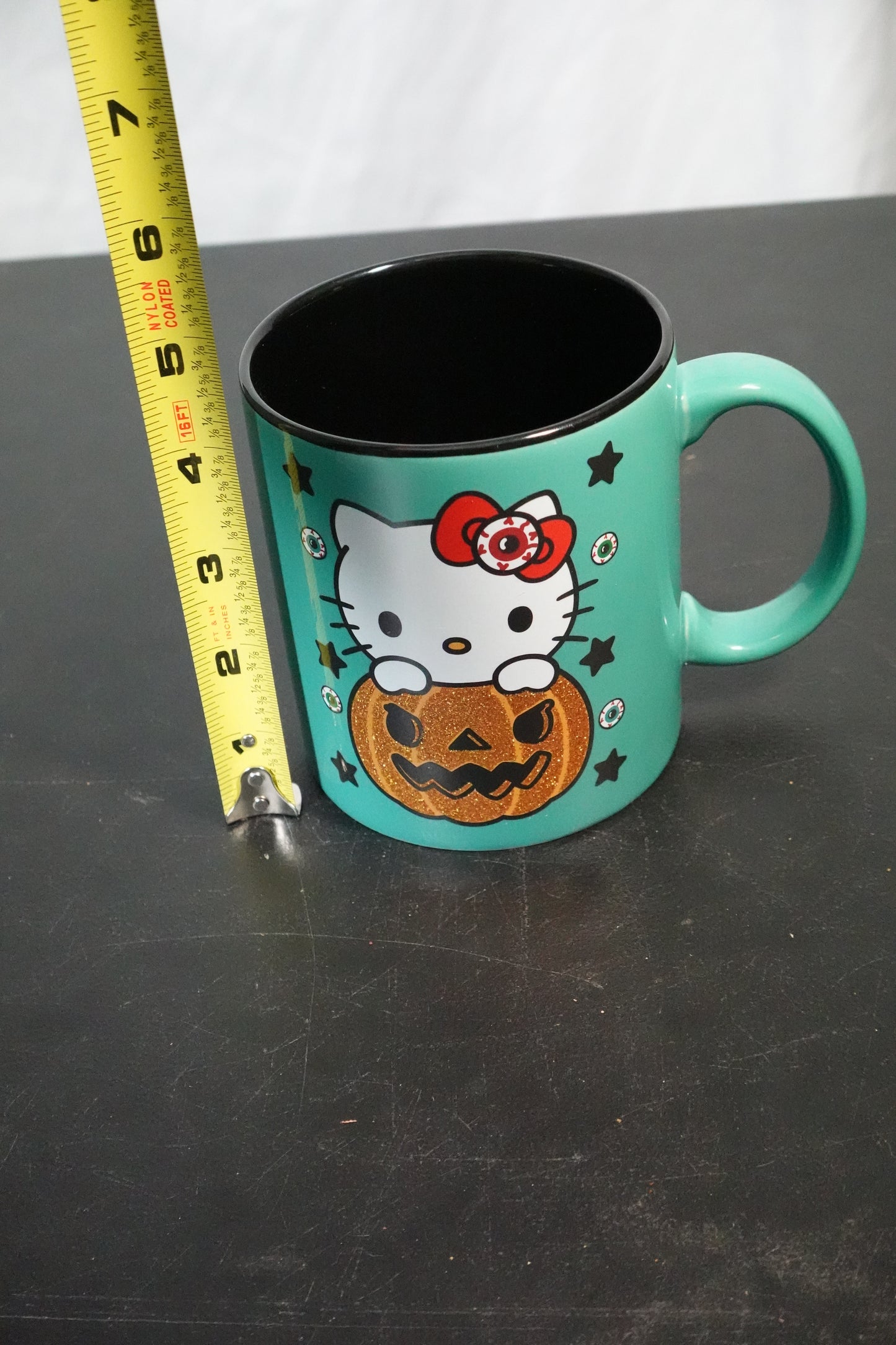 Hello Kitty Halloween Mug by Sanrio 20 oz Ceramic