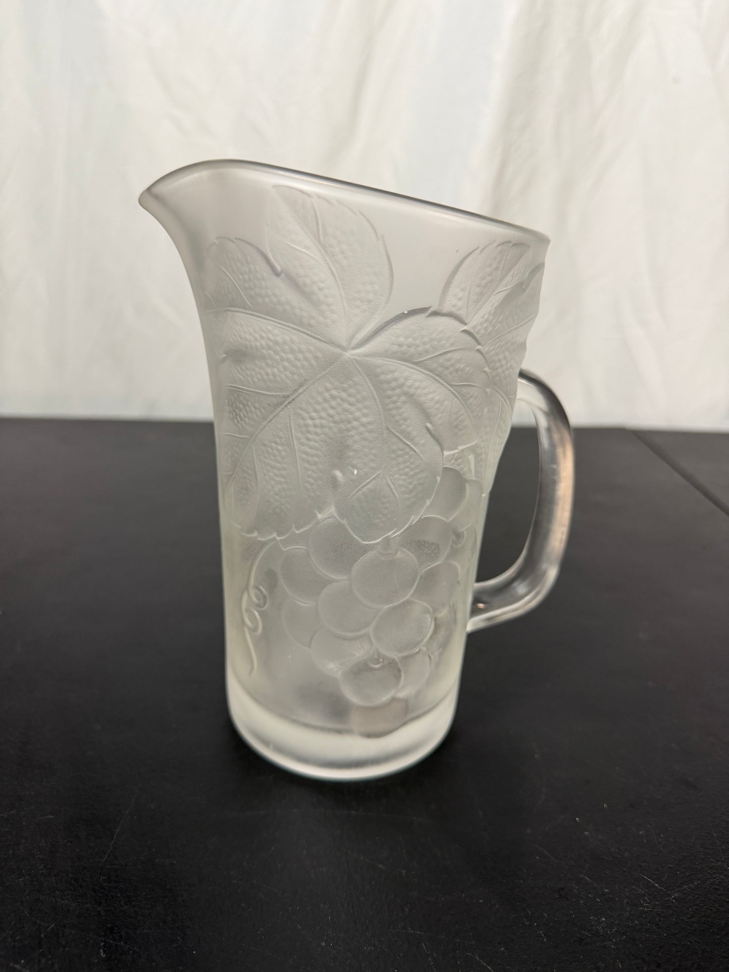 Hoya Art Glass Vintage Pitcher Frosted Grapevine Design