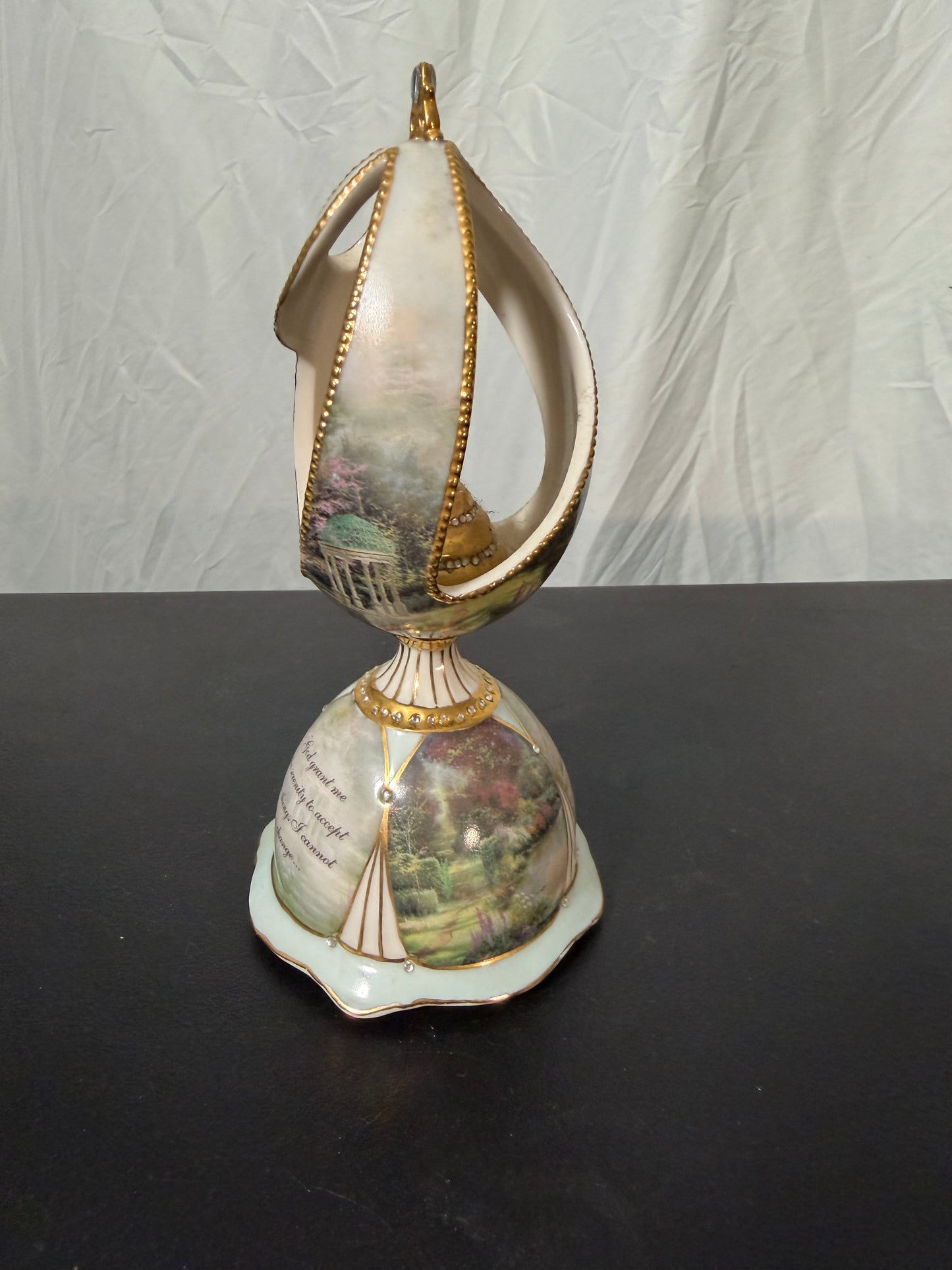 Thomas Kinkade Serenity Garden Porcelain Musical Egg - photo 2