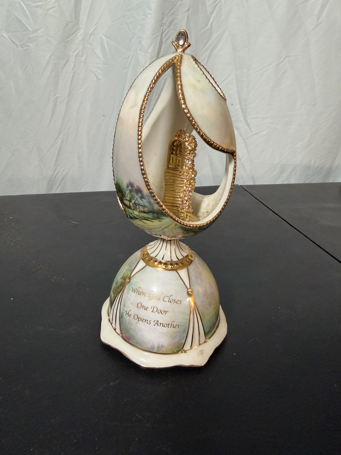 Thomas Kinkade Blessing of Hope Musical Porcelain Egg