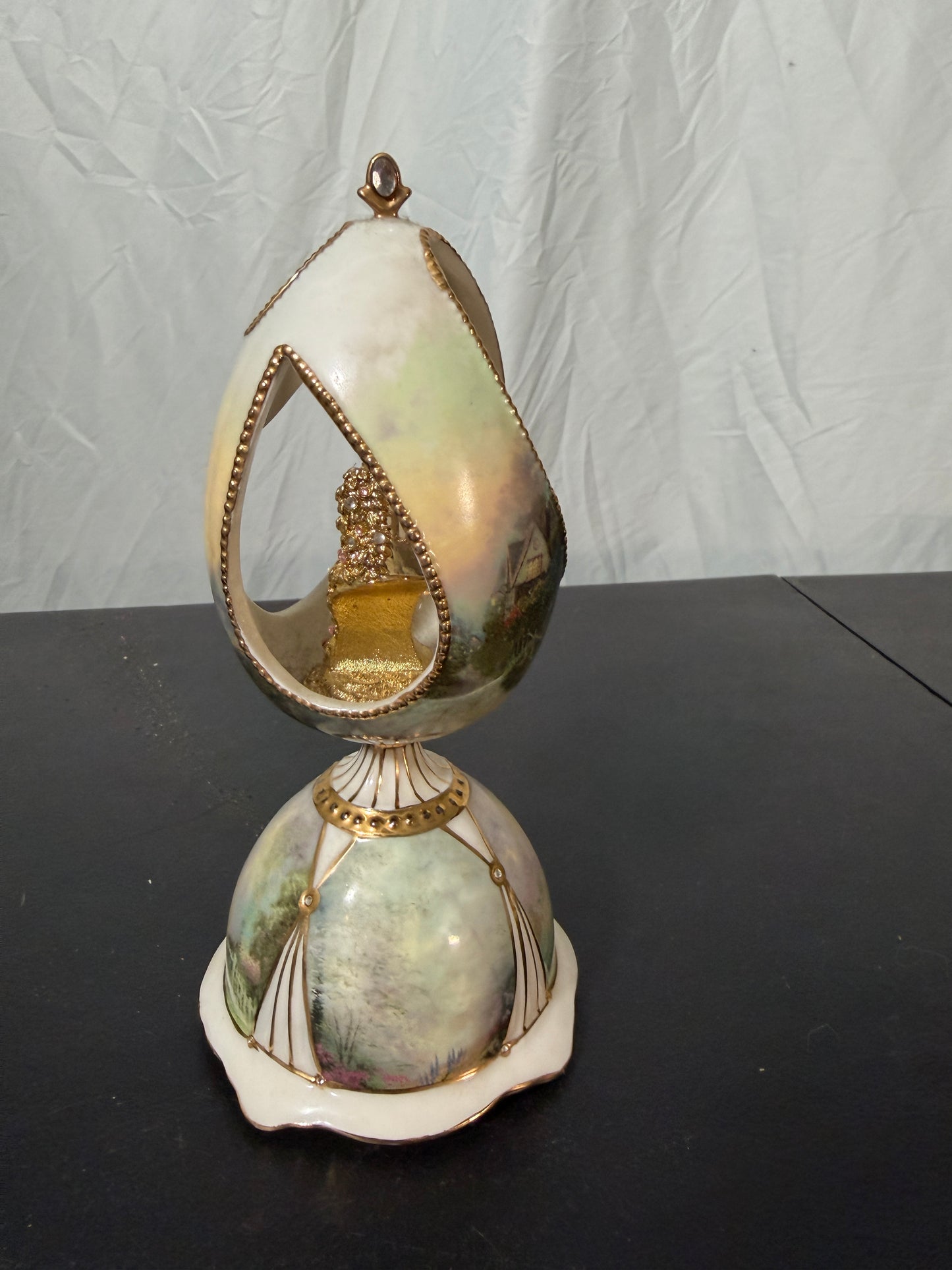 Thomas Kinkade Blessing of Hope Musical Porcelain Egg - photo 3