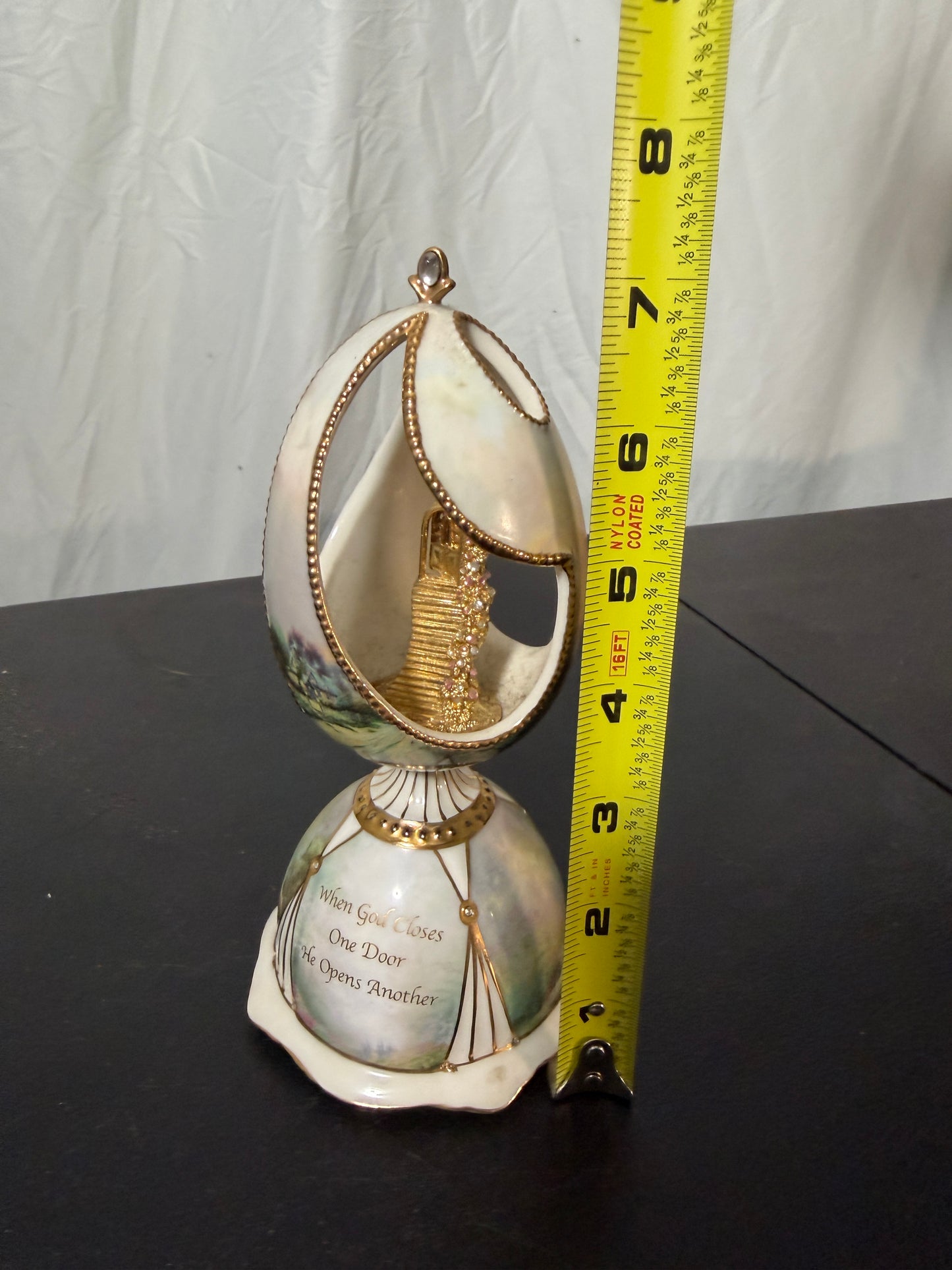 Thomas Kinkade Blessing of Hope Musical Porcelain Egg - photo 7