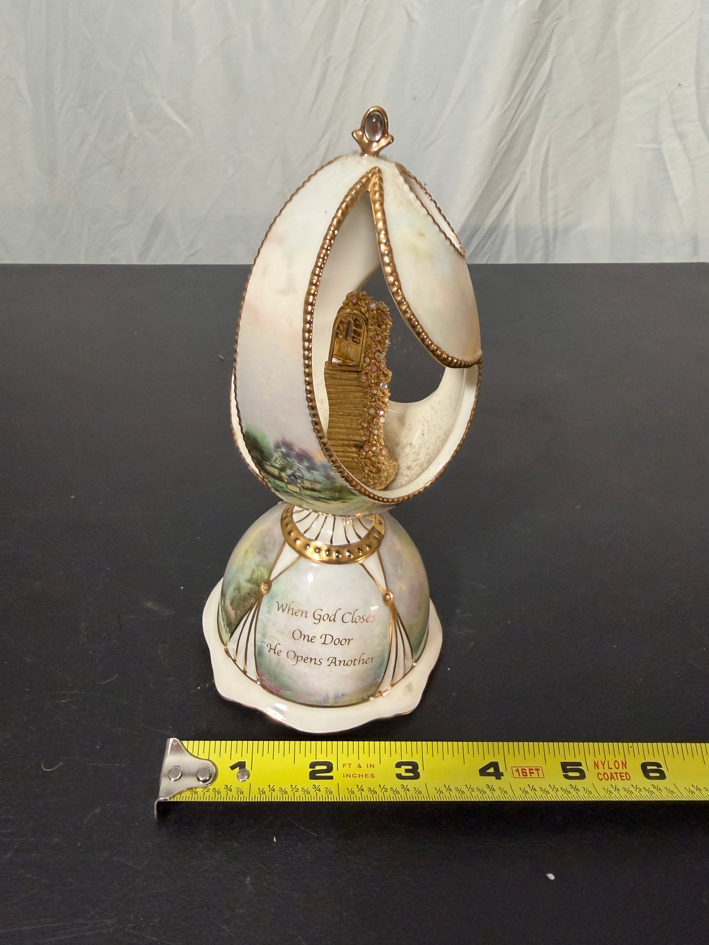 Thomas Kinkade Blessing of Hope Musical Porcelain Egg - photo 8