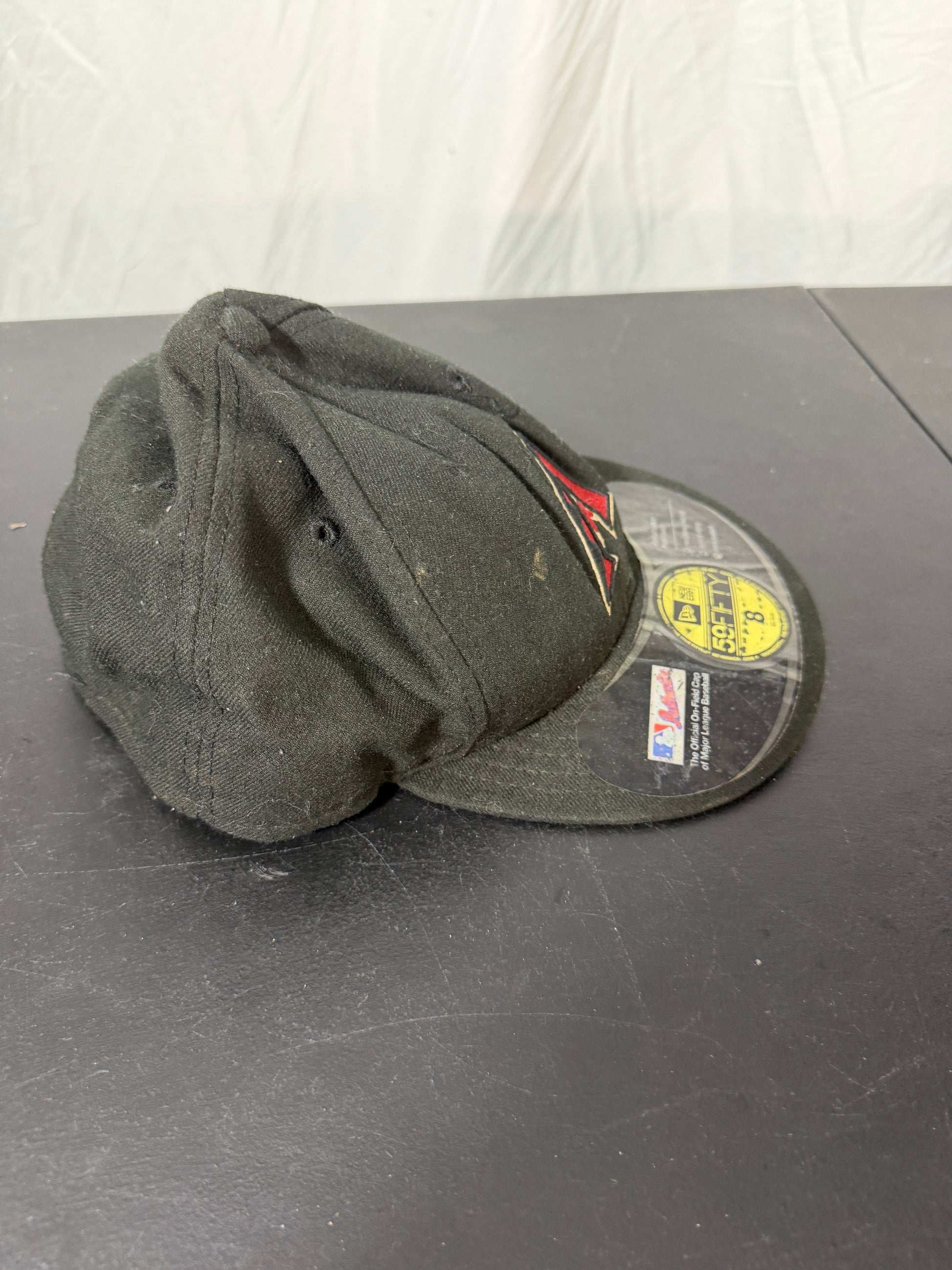 Arizona Diamondbacks New Era 59FIFTY Fitted Baseball Cap Size 8 - photo 2