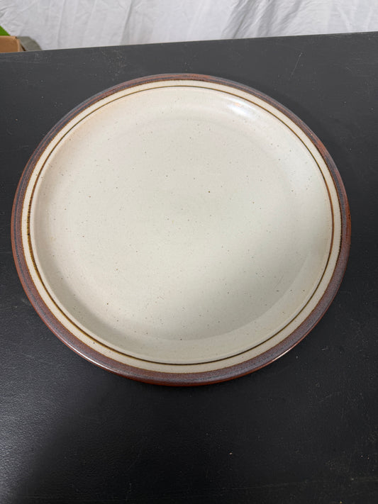 Otagiri Sierra Handcrafted Stoneware Plate Japan 10.5