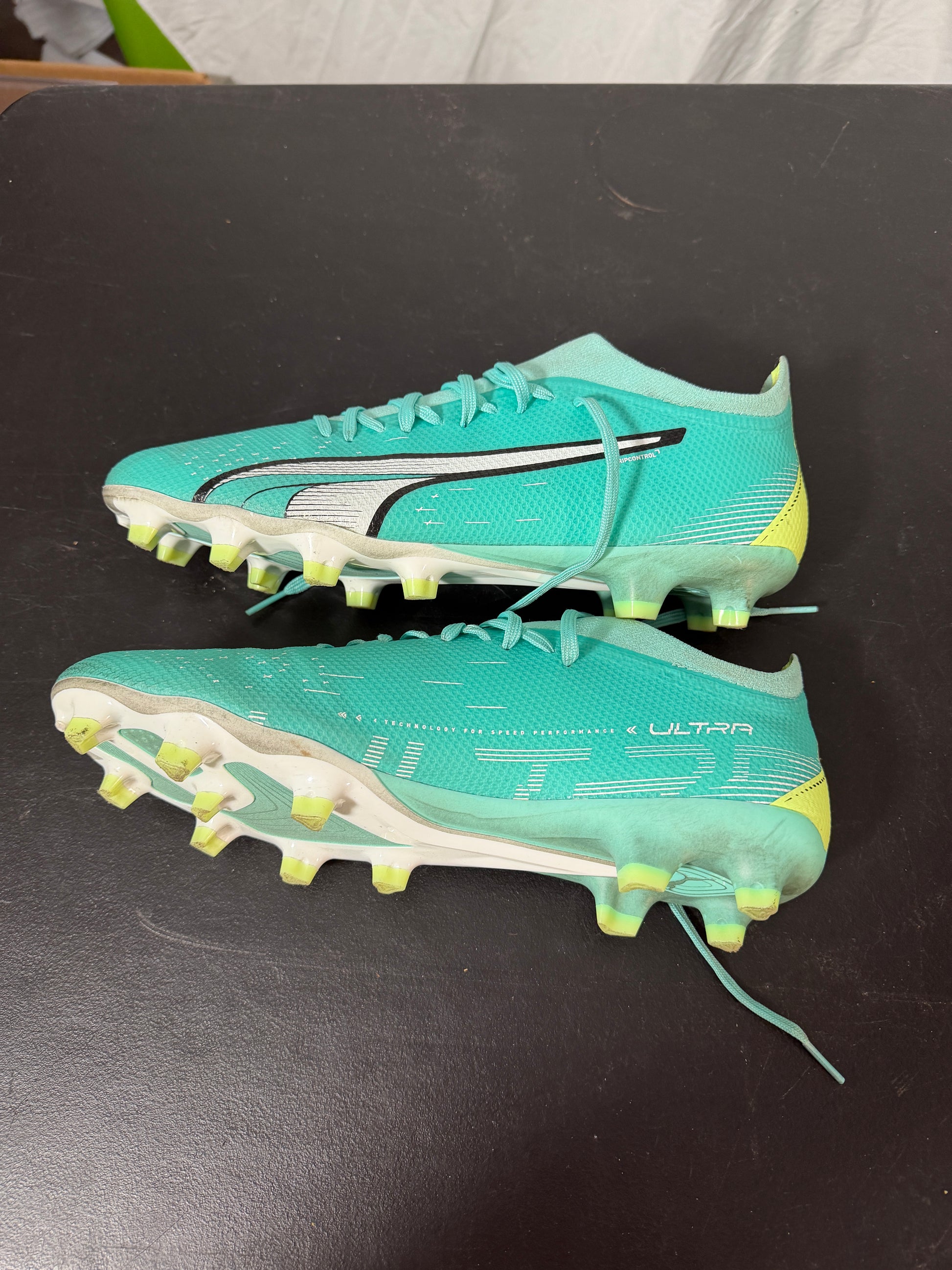 PUMA Ultra Match FG/AG Soccer Cleats Electric Peppermint Fast Yellow Size 10.5 - photo 5