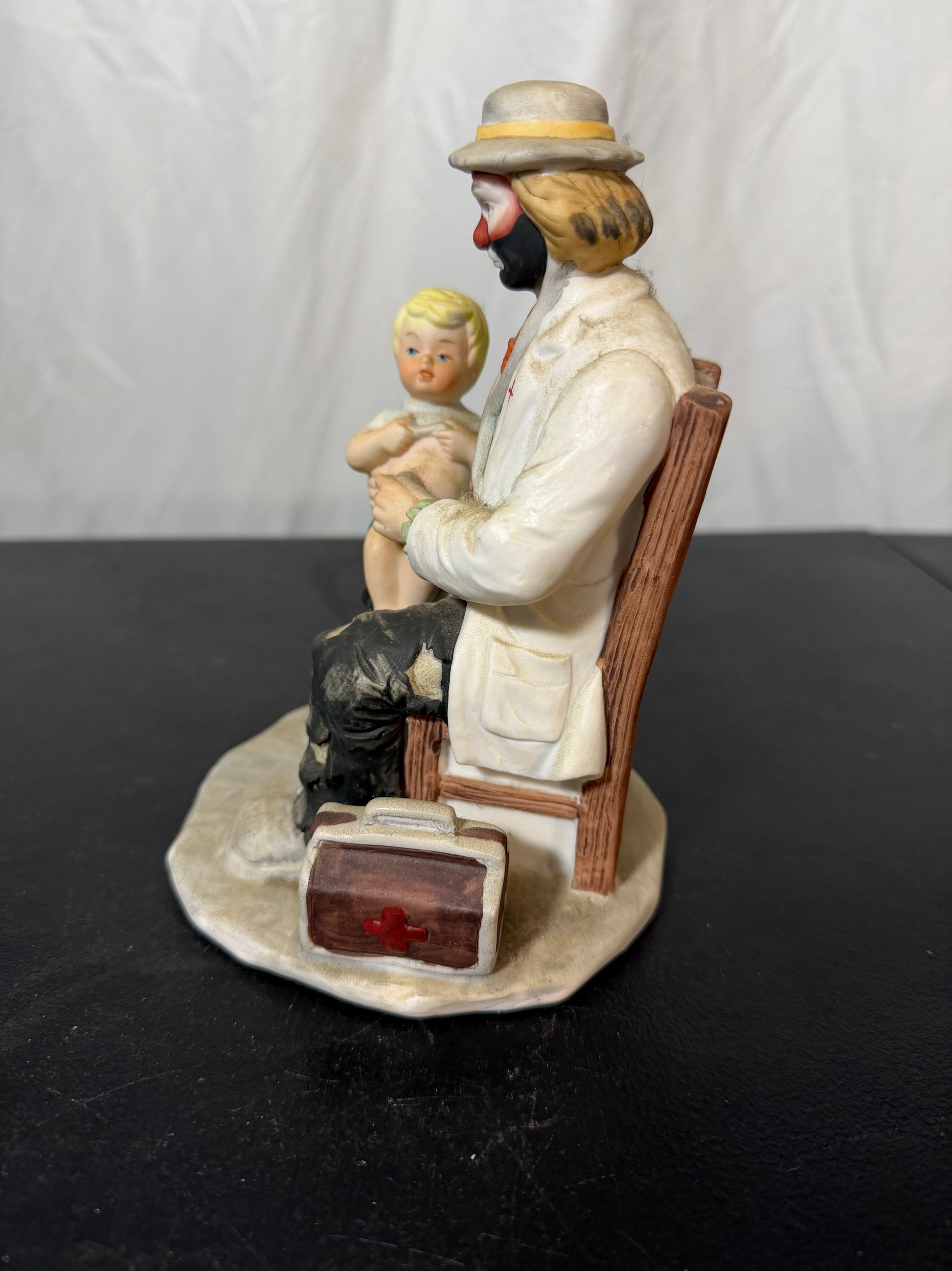 Flambro Emmett Kelly Jr. Collection Doctor Porcelain Figurine - photo 2