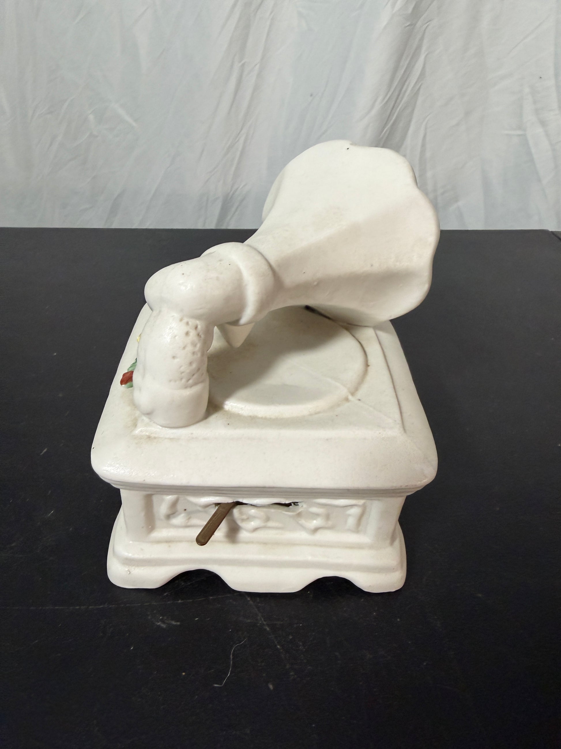 Albert E. Price Porcelain Phonograph Music Box - photo 3