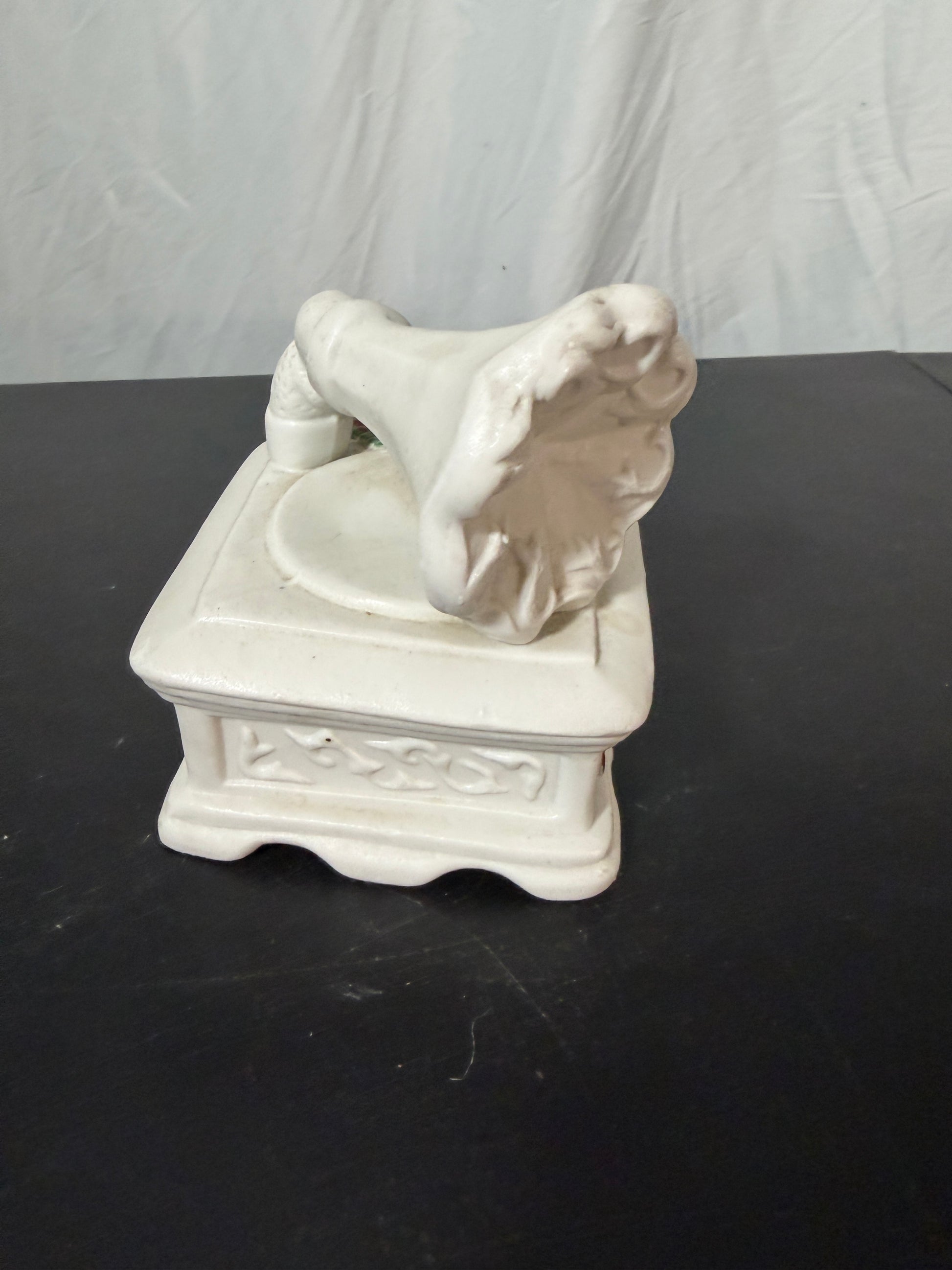 Albert E. Price Porcelain Phonograph Music Box - photo 4