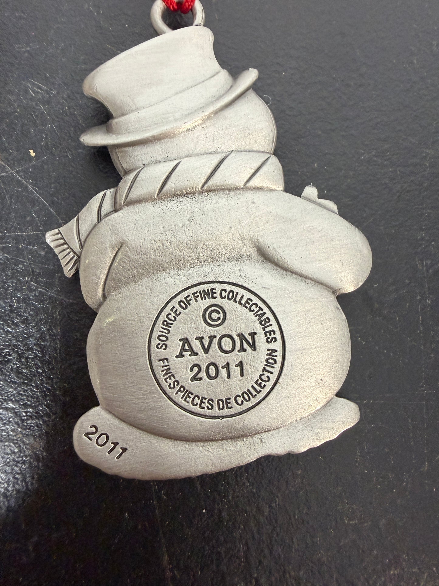 Avon 2011 Pewter Snowman Christmas Ornament with Red Rhinestone Accents - photo 3