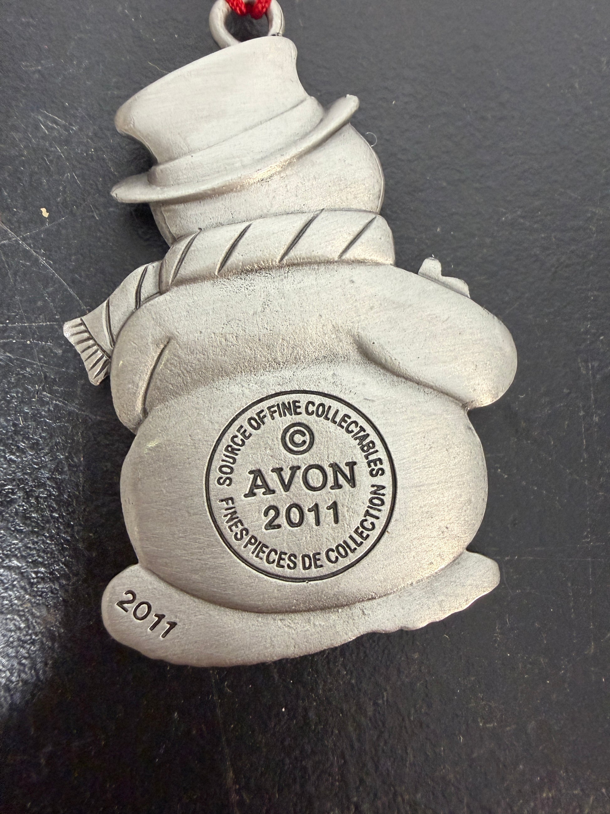 Avon 2011 Pewter Snowman Christmas Ornament with Red Rhinestone Accents - photo 3