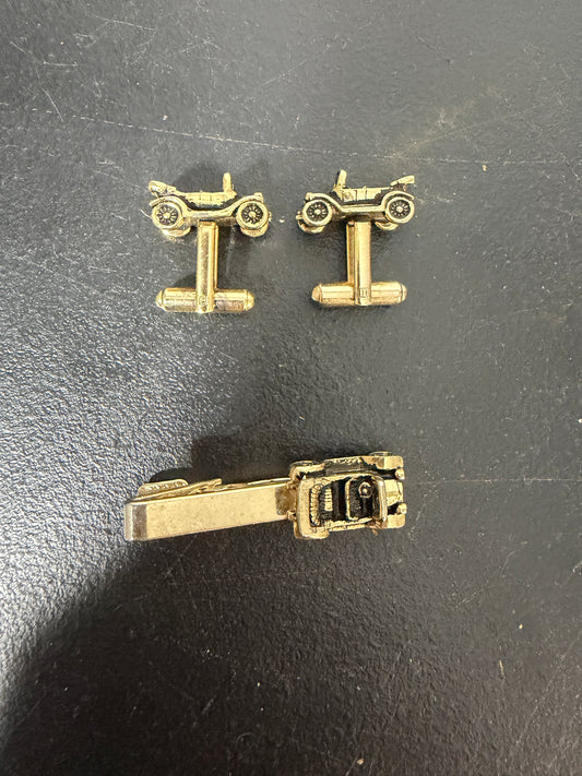 Balfour Vintage Gold-Tone Cufflinks and Tie Clip Antique Automobile Design