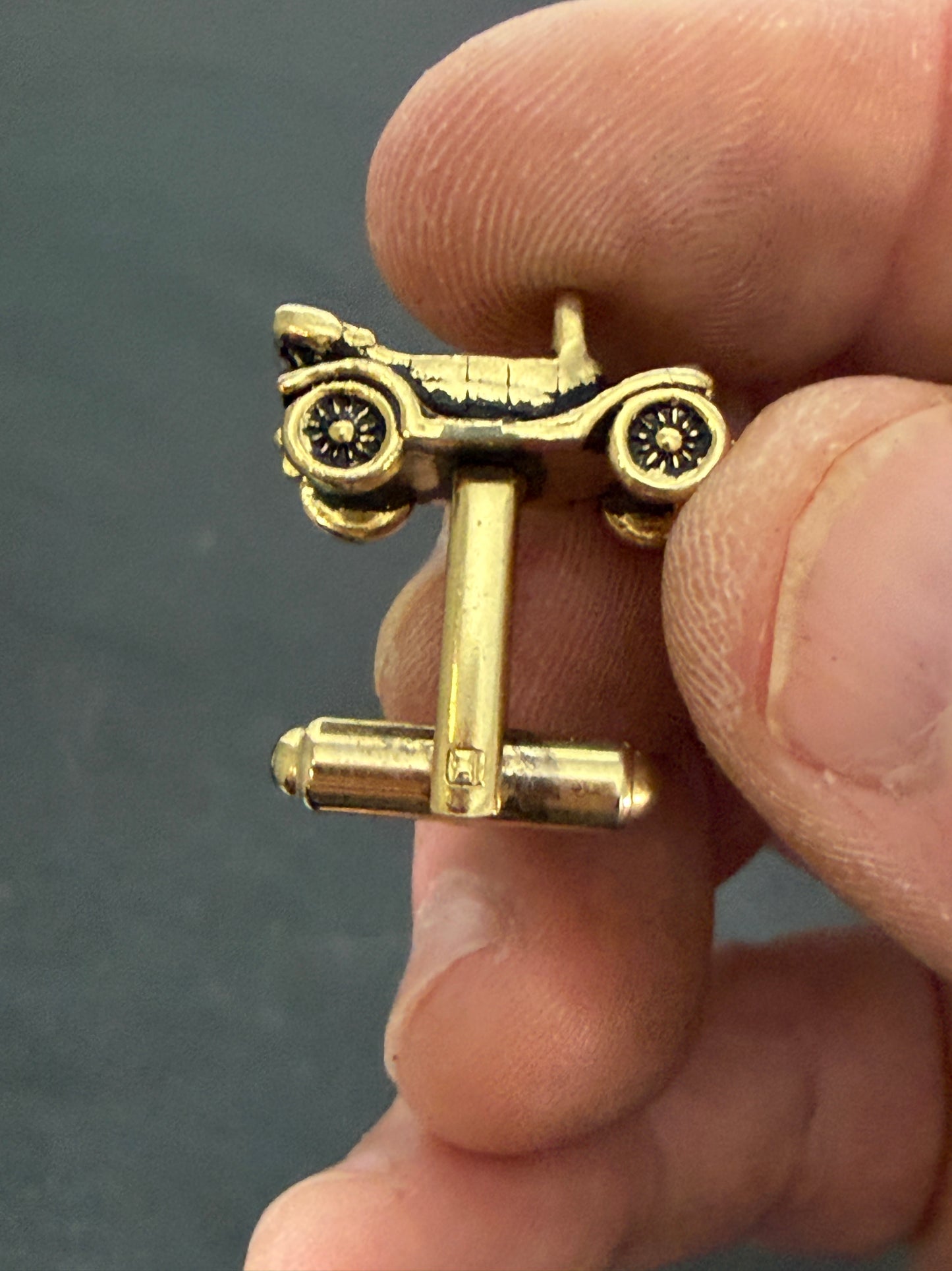 Balfour Vintage Gold-Tone Cufflinks and Tie Clip Antique Automobile Design - photo 5