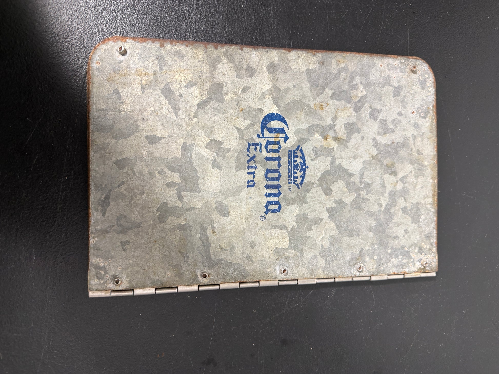 Corona Light Beer Metal Check Presenter - photo 3