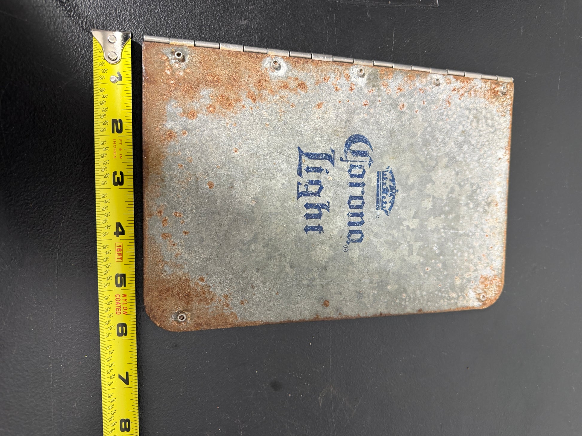 Corona Light Beer Metal Check Presenter - photo 4