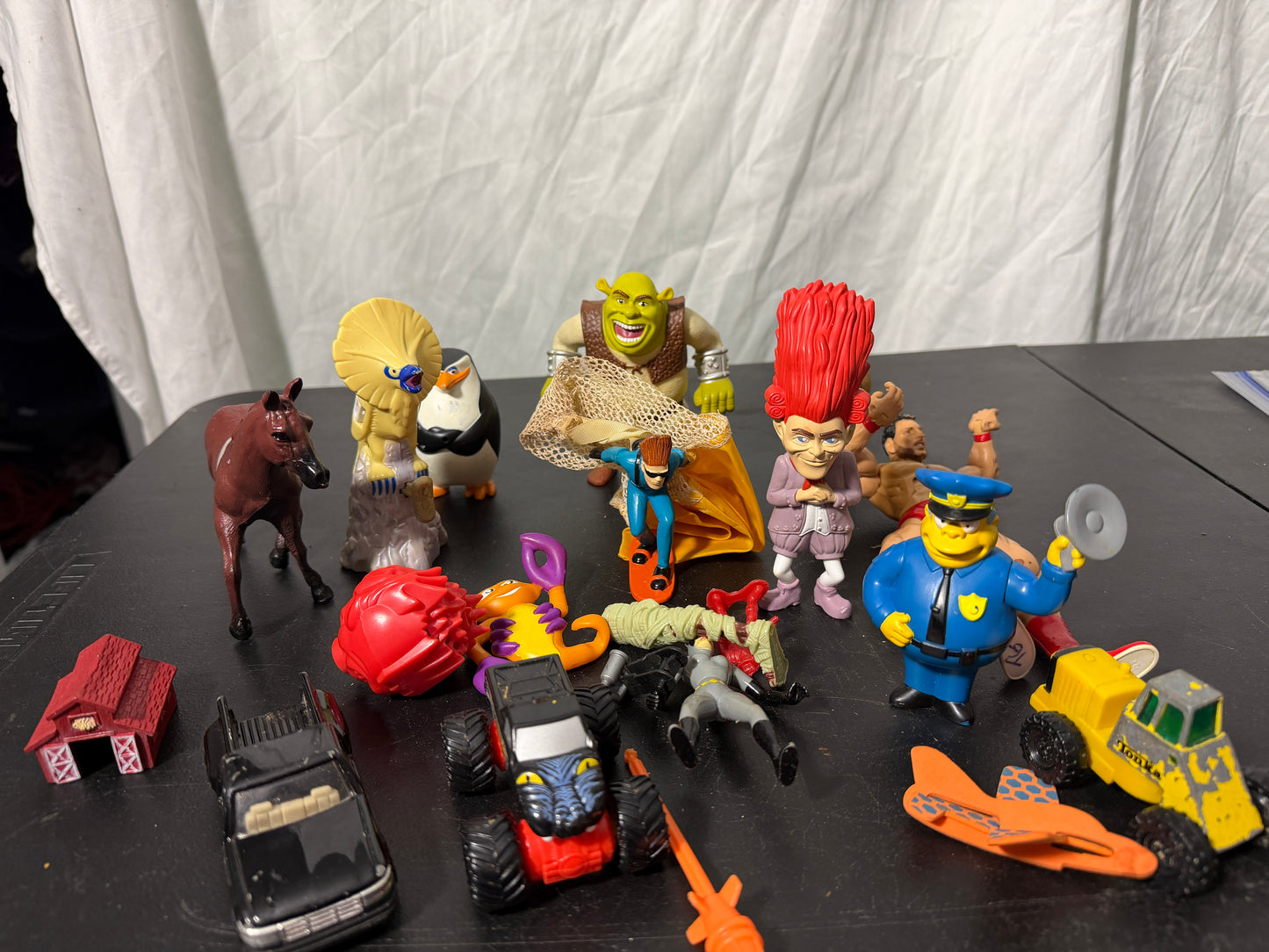 Mixed Retro Action Figures and Vehicles Collection Including Shrek - photo 2