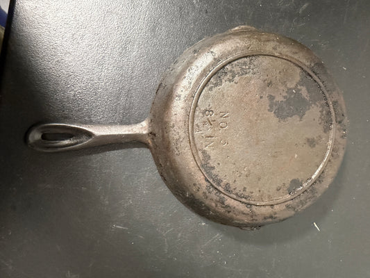 Vintage Cast Iron Skillet No. 5 8 Inch