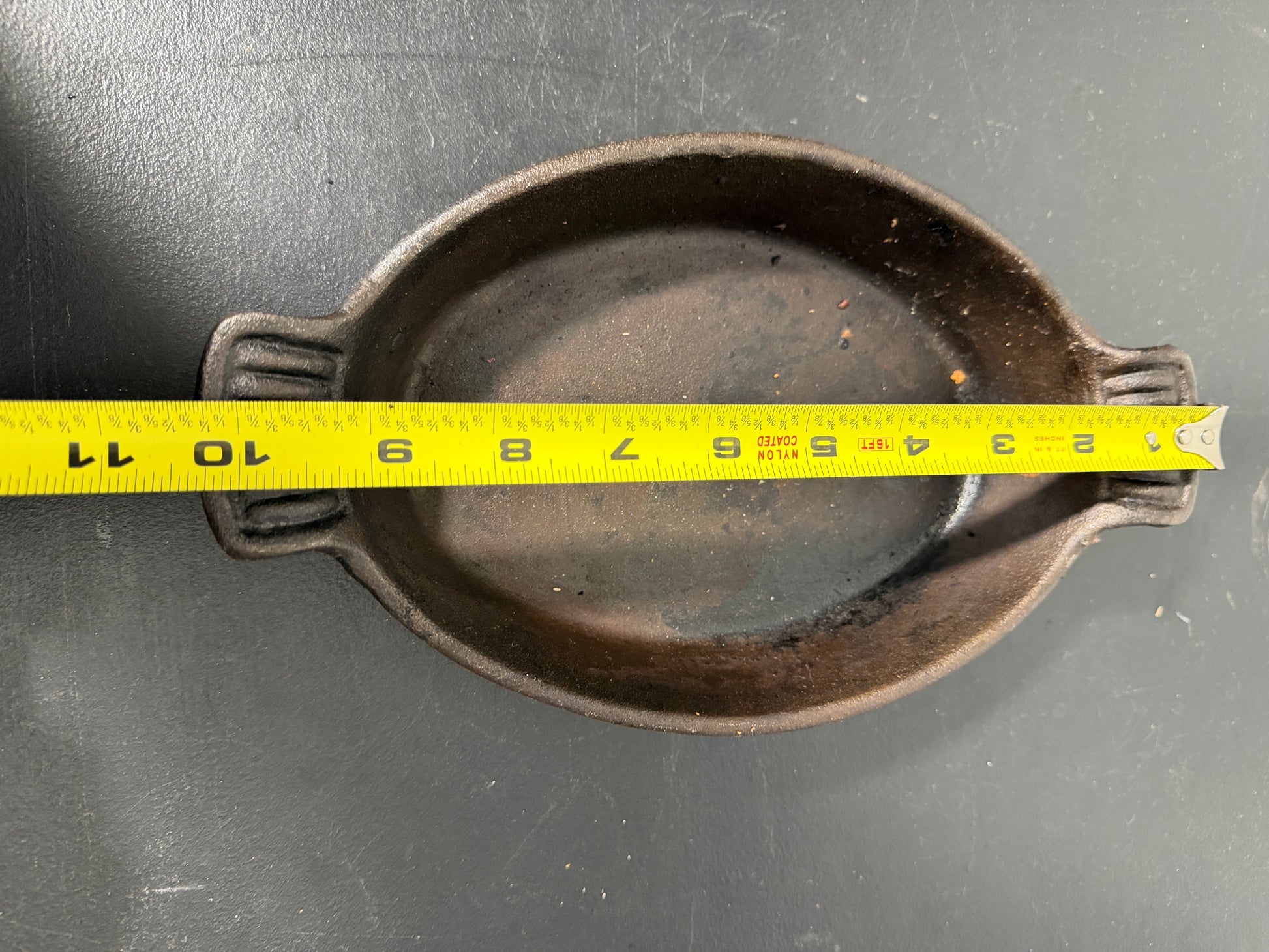 Cast Iron Oval Baking Dish with Handles - photo 3