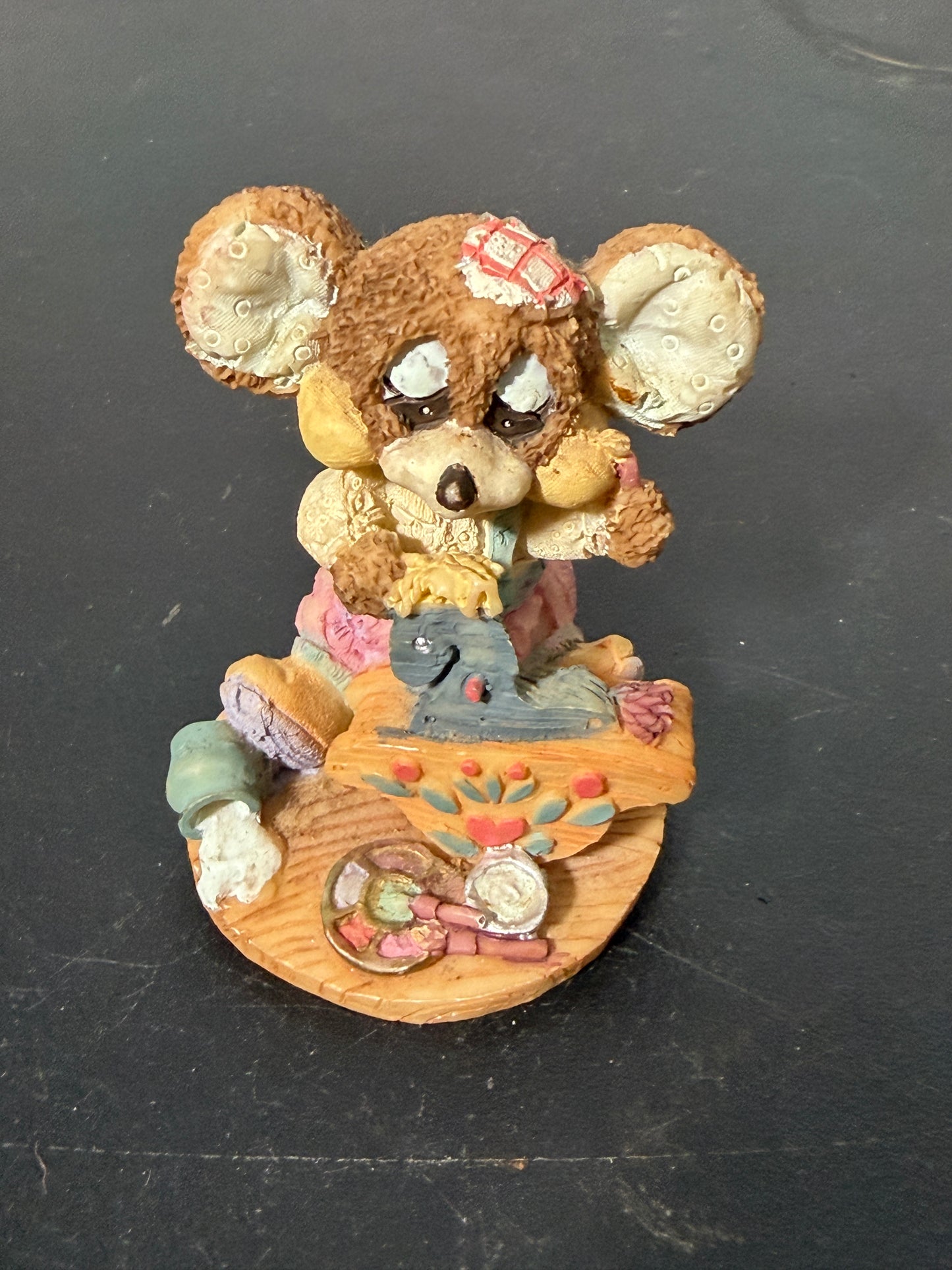 Resin Mouse Figurine with Palette and Flowers - Made in China