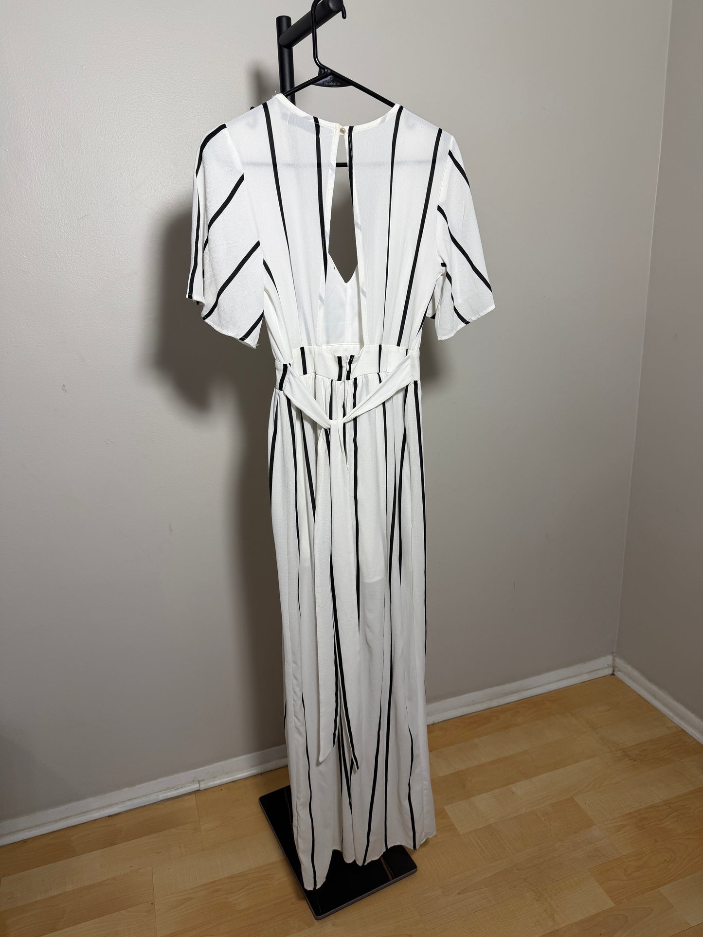 Crystal Doll Women's Striped Jumpsuit Size 3 - photo 3