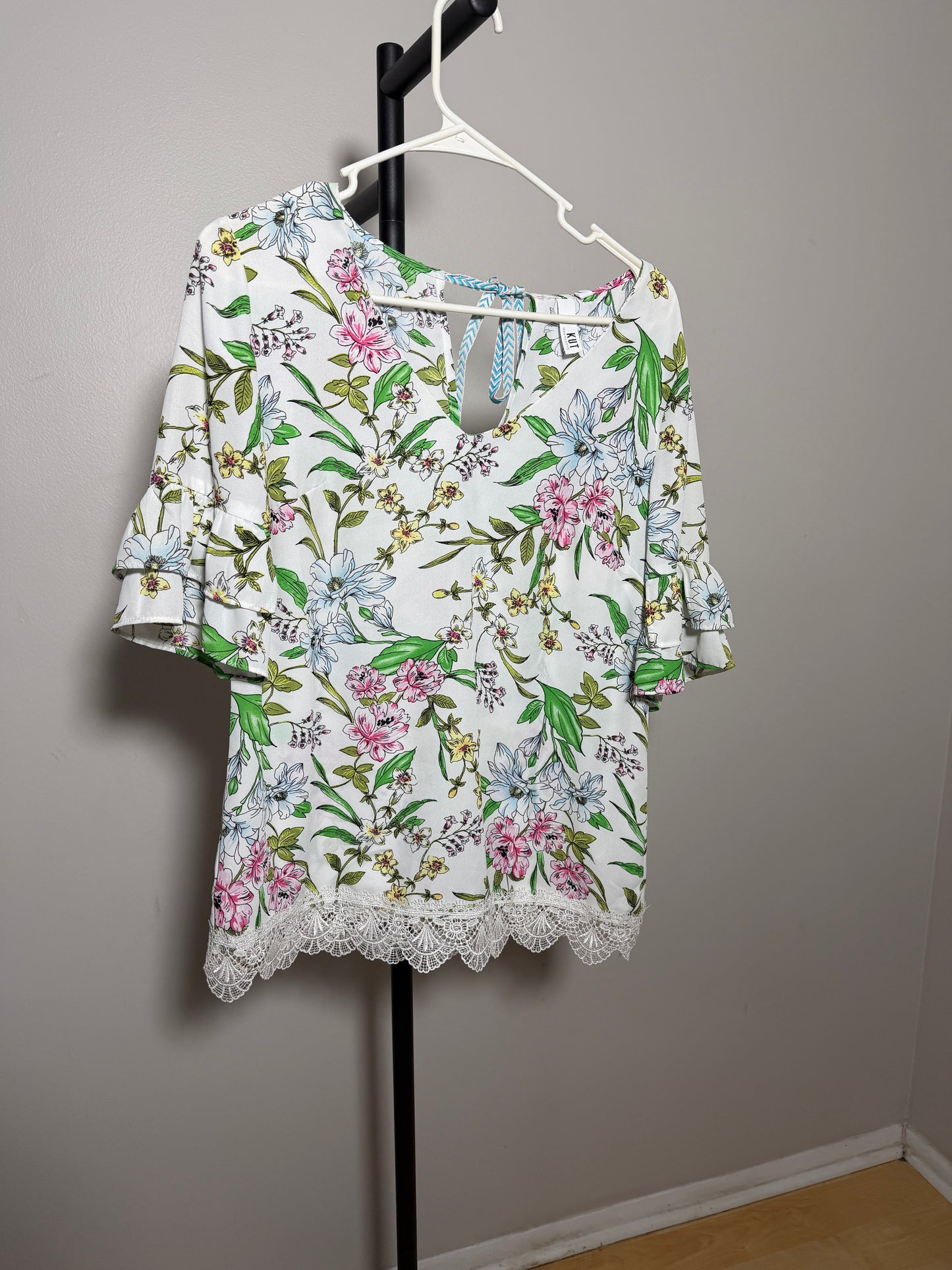 KUT From The Kloth Belinda Floral Top S NWT