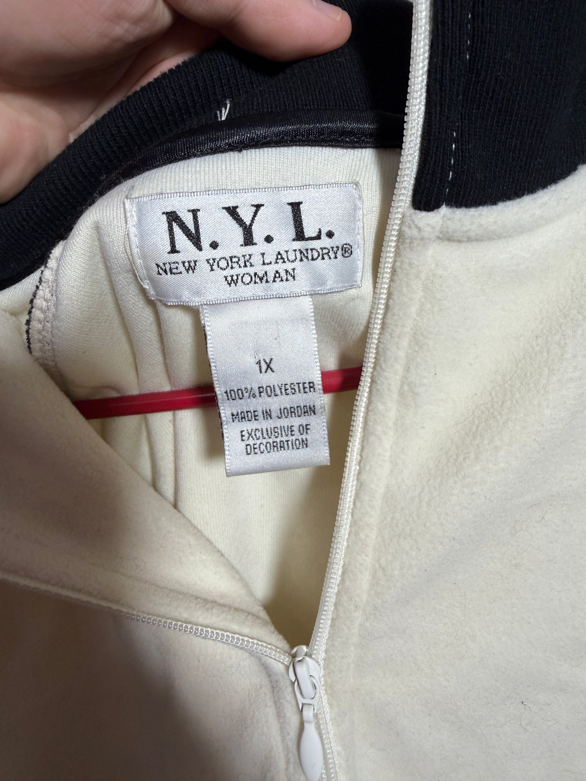N.Y.L. New York Laundry Woman 1X Zip-Up Fleece Pullover - photo 2