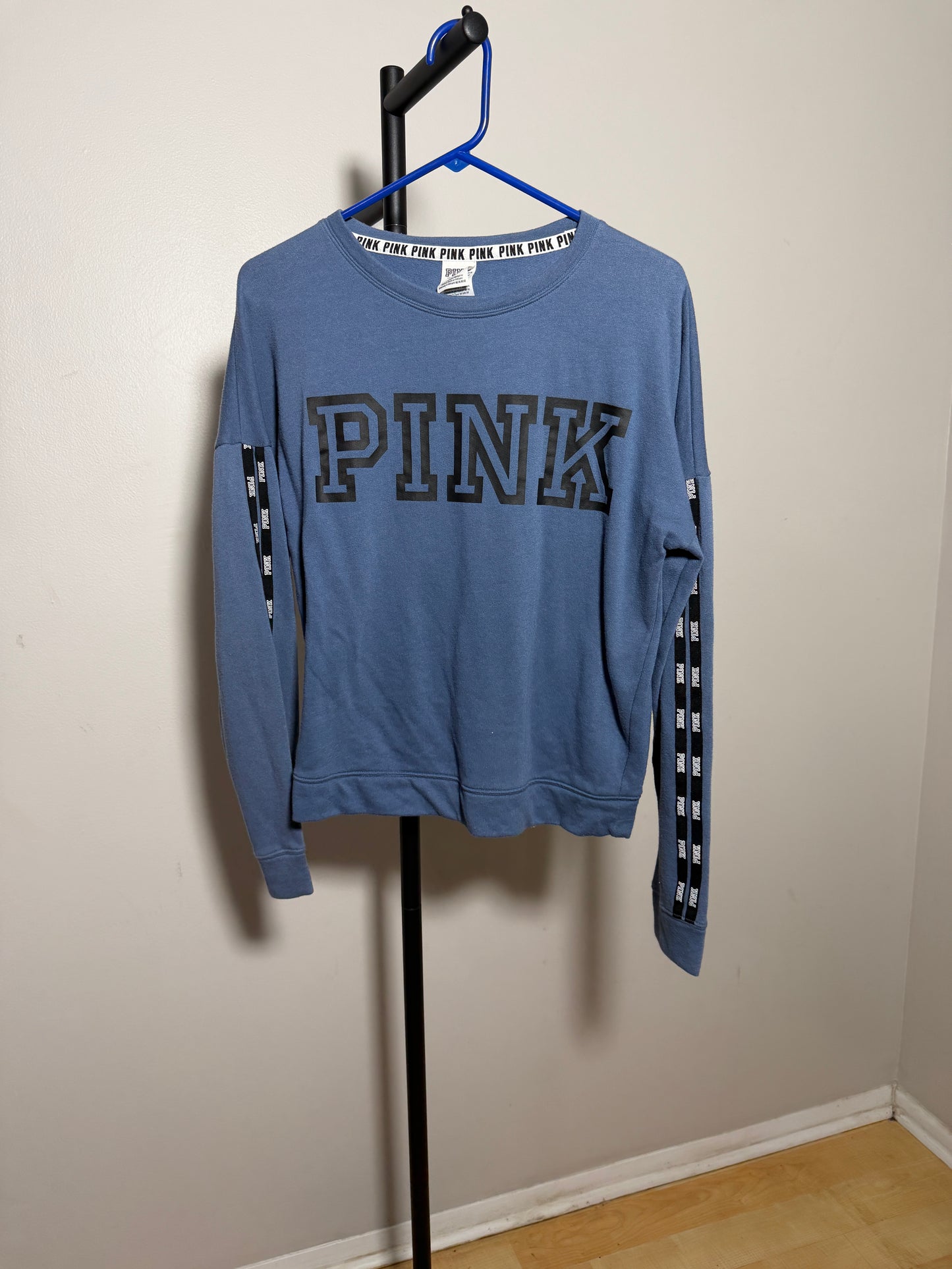 Victoria's Secret PINK Blue Sweatshirt Size M