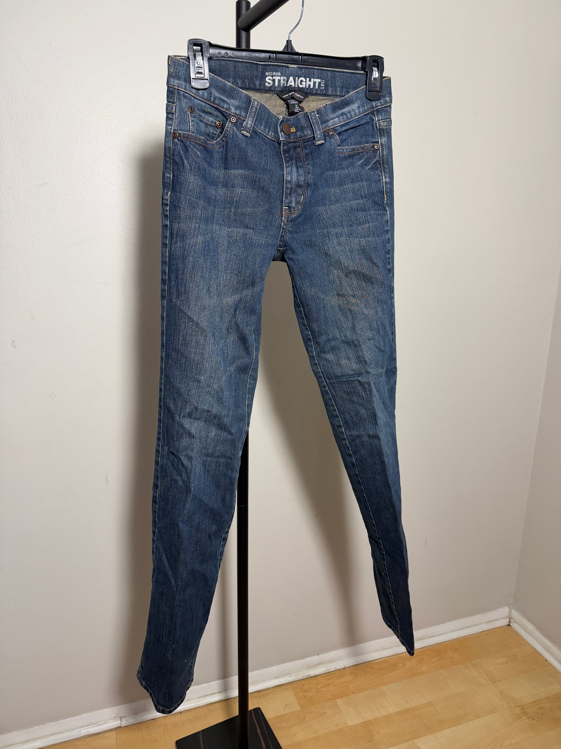 New York & Company Women's Straight Leg Jeans Size 0 Tall