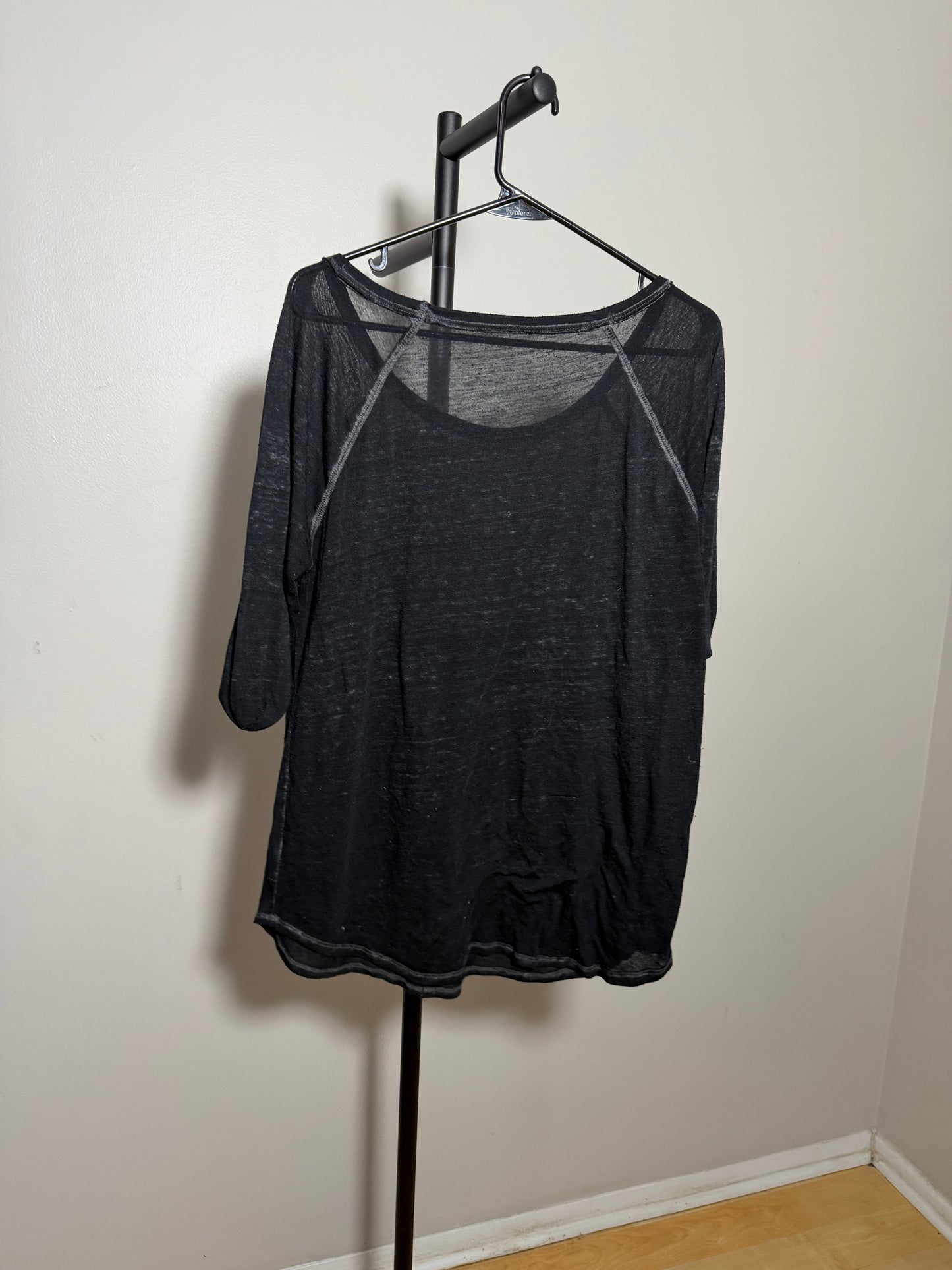 Lucky Brand L Black Top with Astrology Design - photo 4